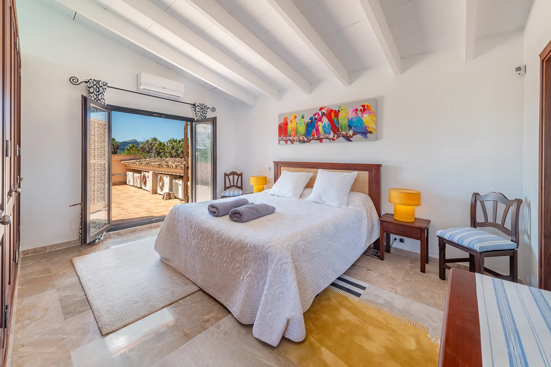 Eccezionale tenuta di campagna con vista panoramica e appartamenti per gli ospiti a Pollensa-9