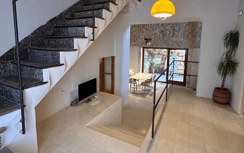 "S'Escola" in affitto a lungo termine a Búger