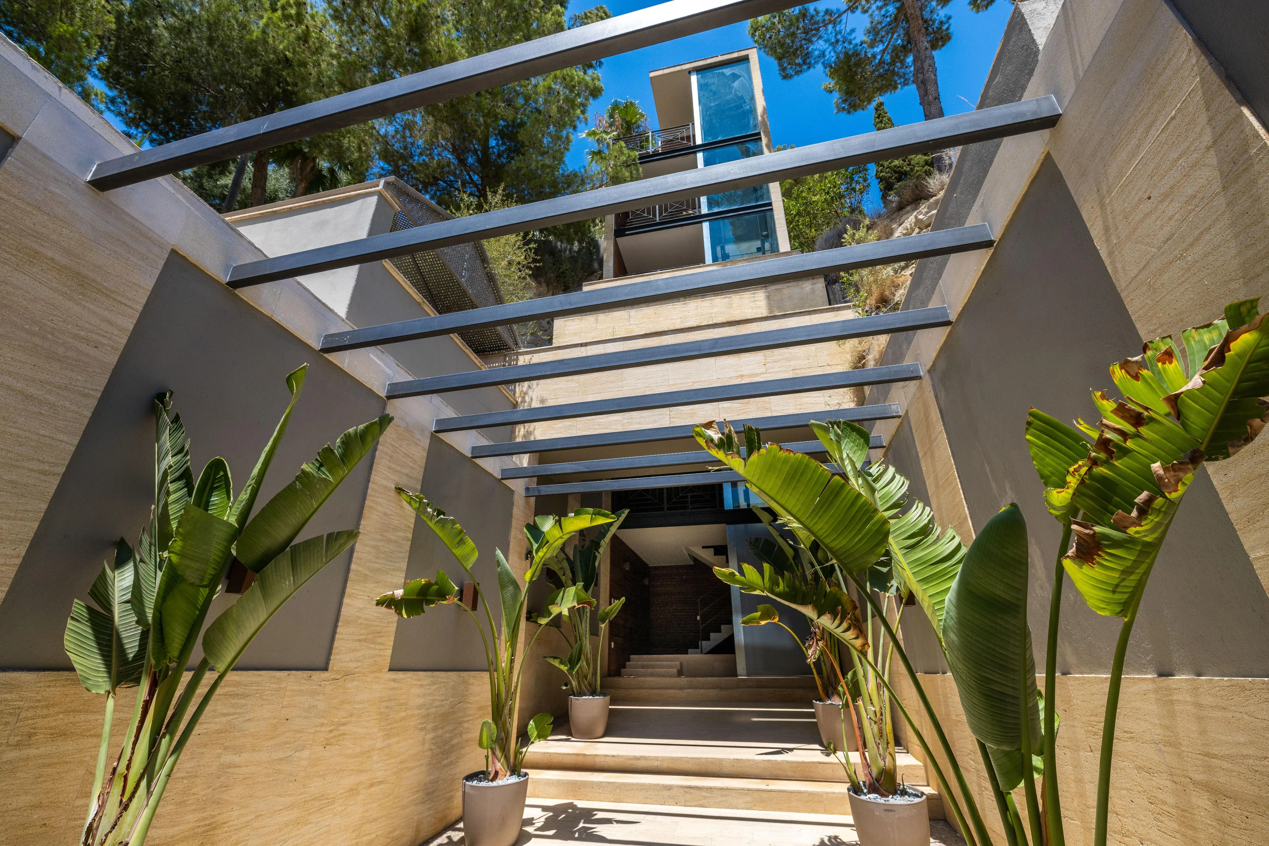 "La Cima" moderne villa med udsigt over havnen-38