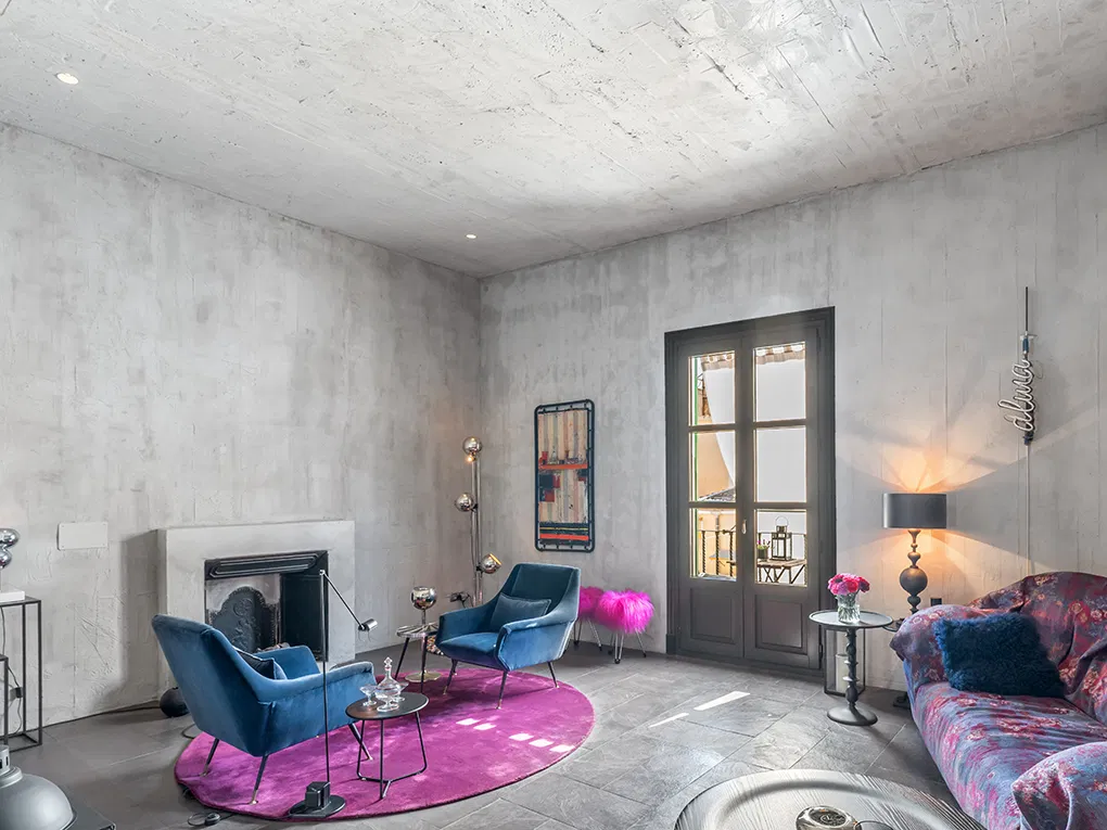 Magnificent designer penthouse in the Old Town - loft style-3