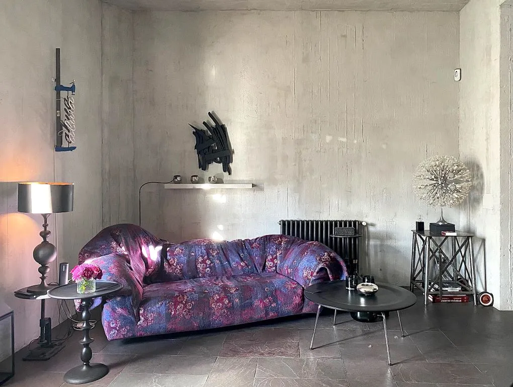 Magnificent designer penthouse in the Old Town New York style-4