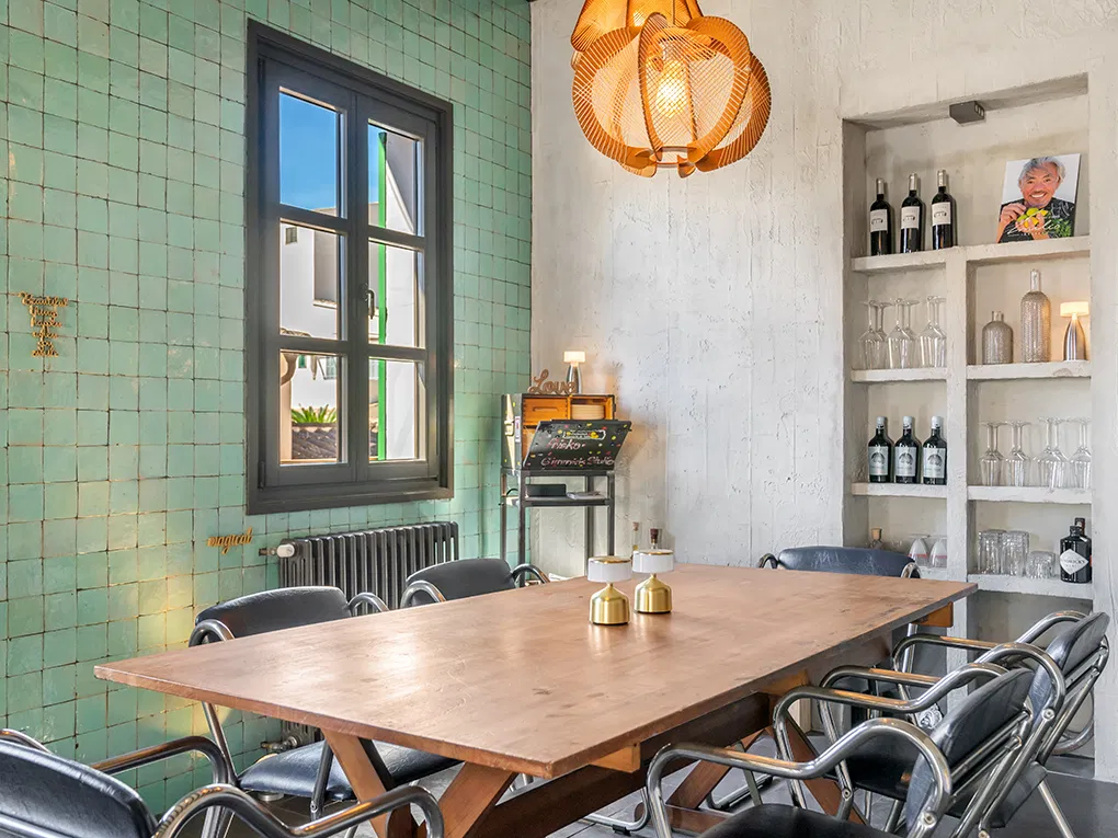 Magnificent designer penthouse in the Old Town - loft style-7