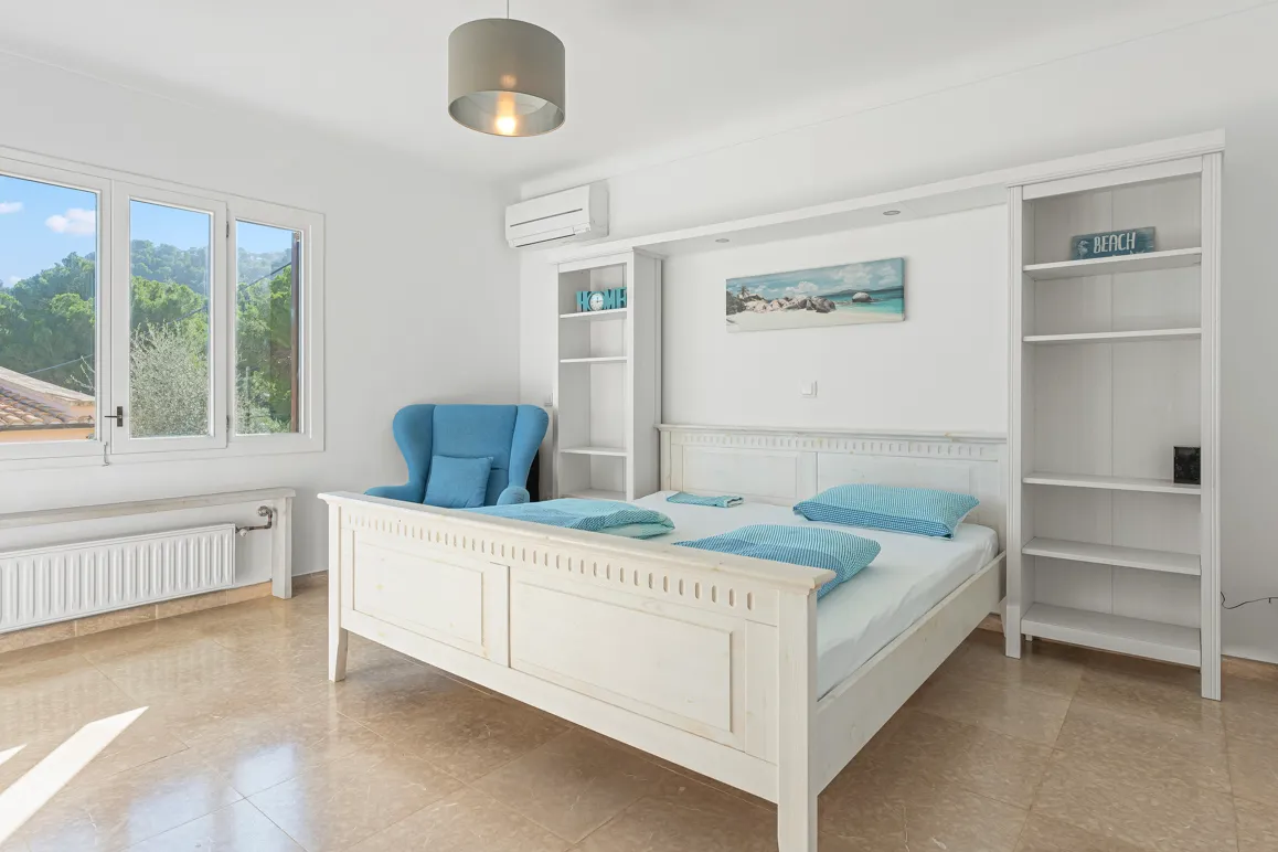 Villa exclusiva con licencia de alquiler cerca de la playa-9