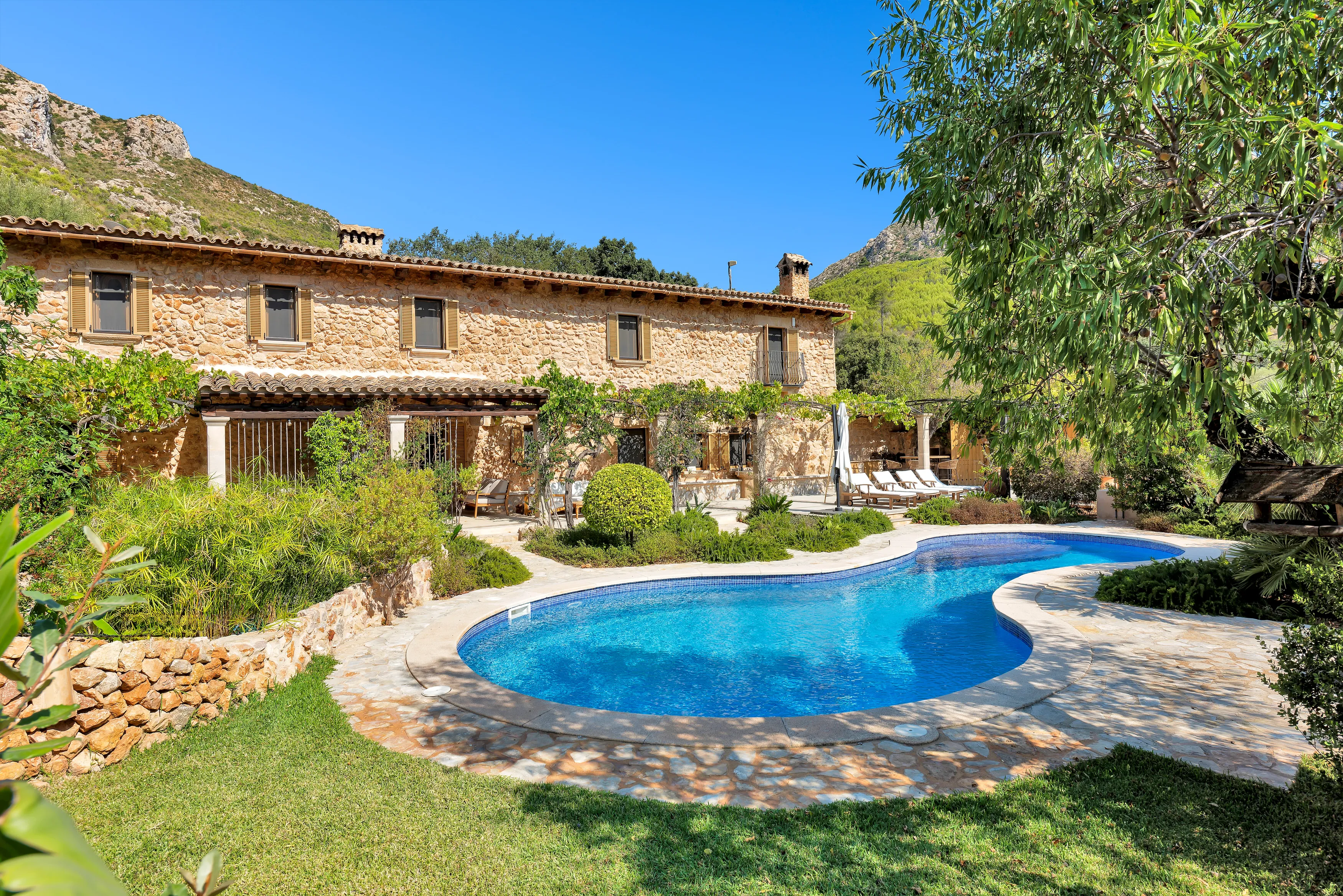 Authentiquement majorquin, modernisé avec style - un refuge avec une âme-8