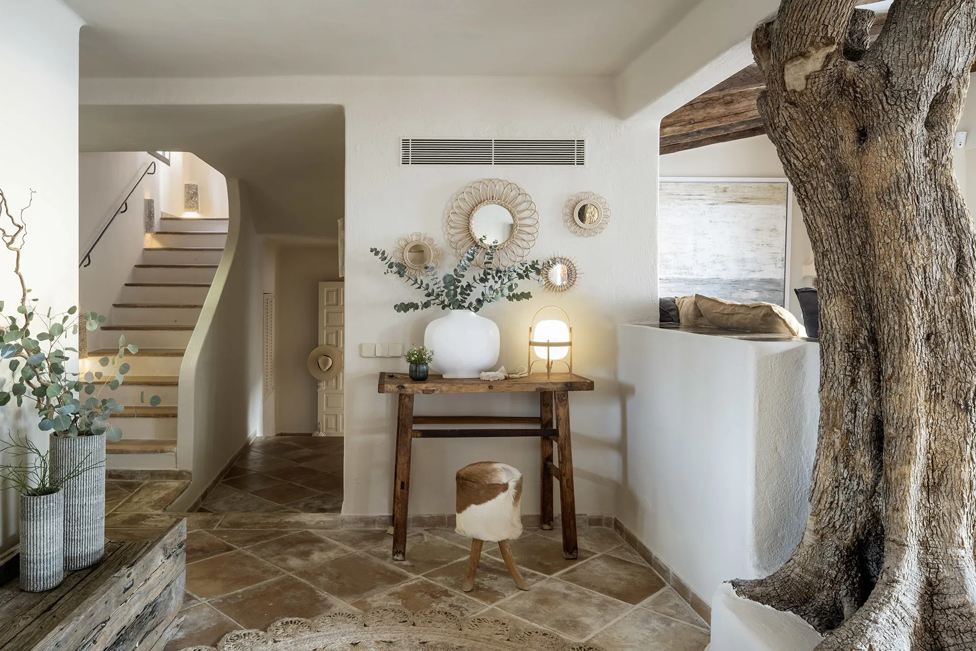 An exceptional seafront retreat-9