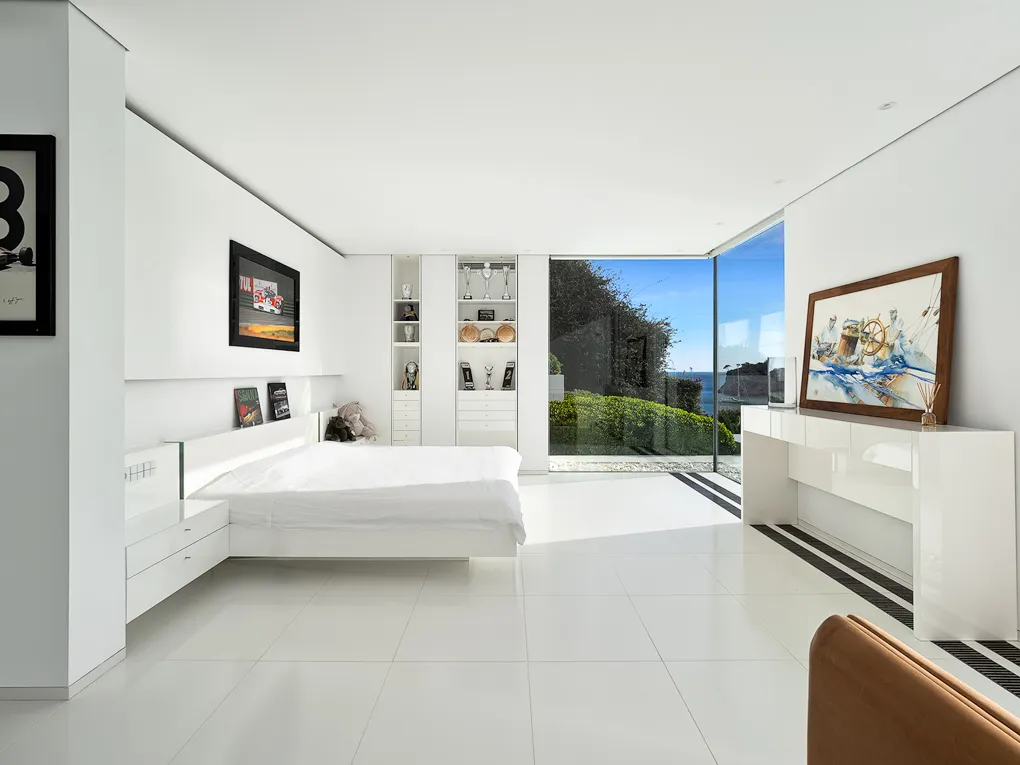 Unik villa med fantastisk beliggenhed i første linje-8