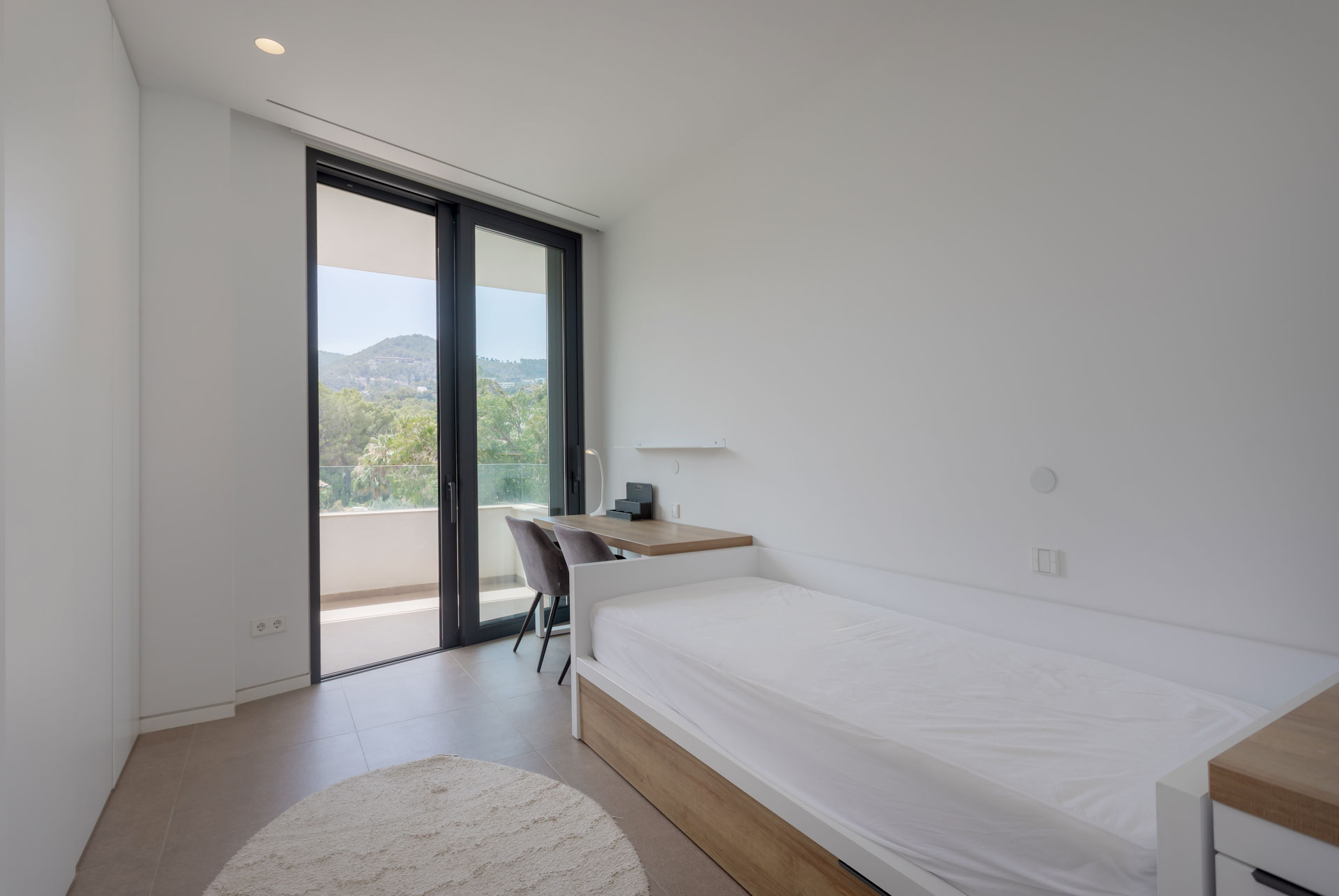 Elegant designer villa with garden in a tranquil setting-13