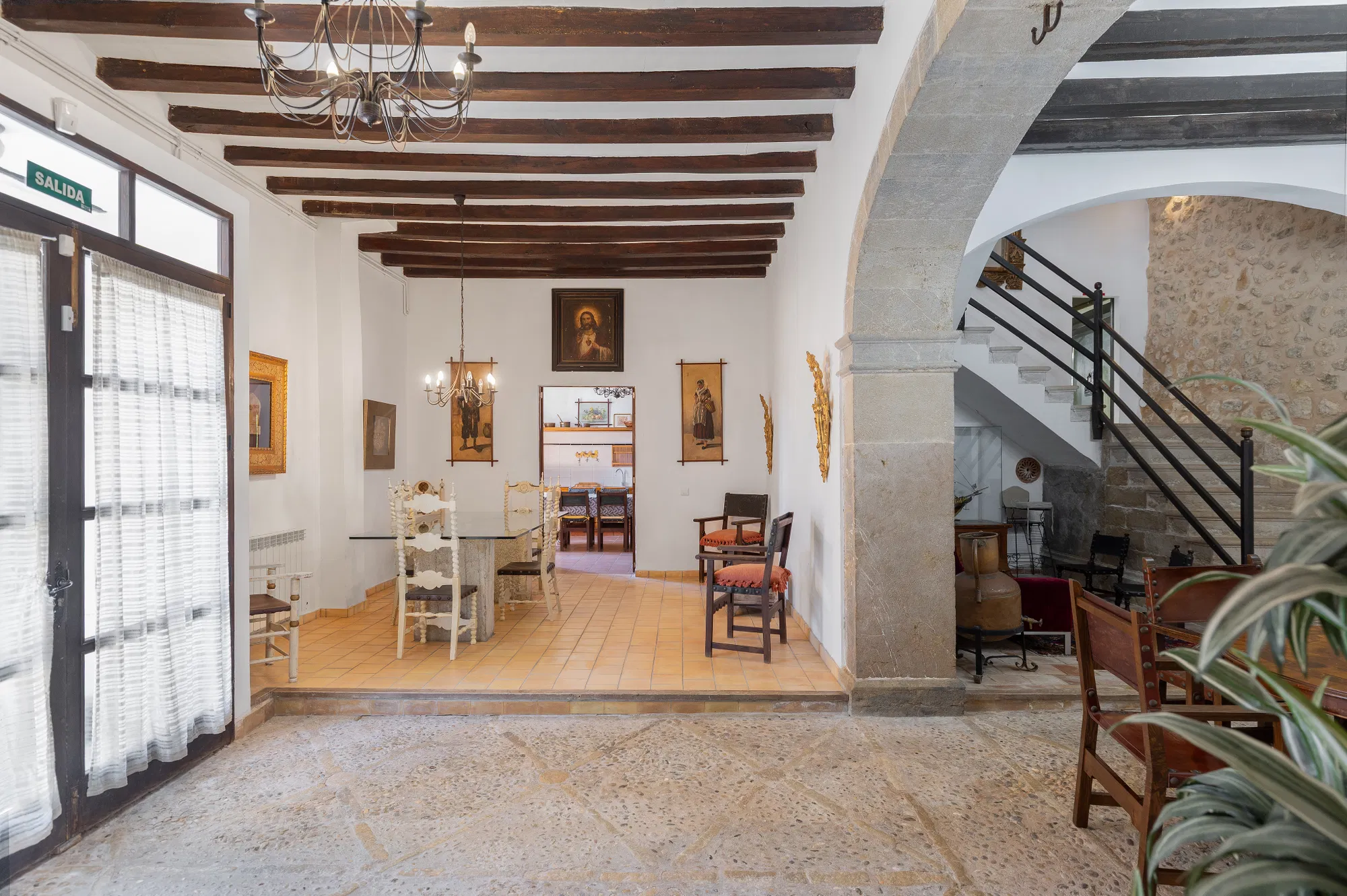 Villa con licenza per l'affitto turistico-8