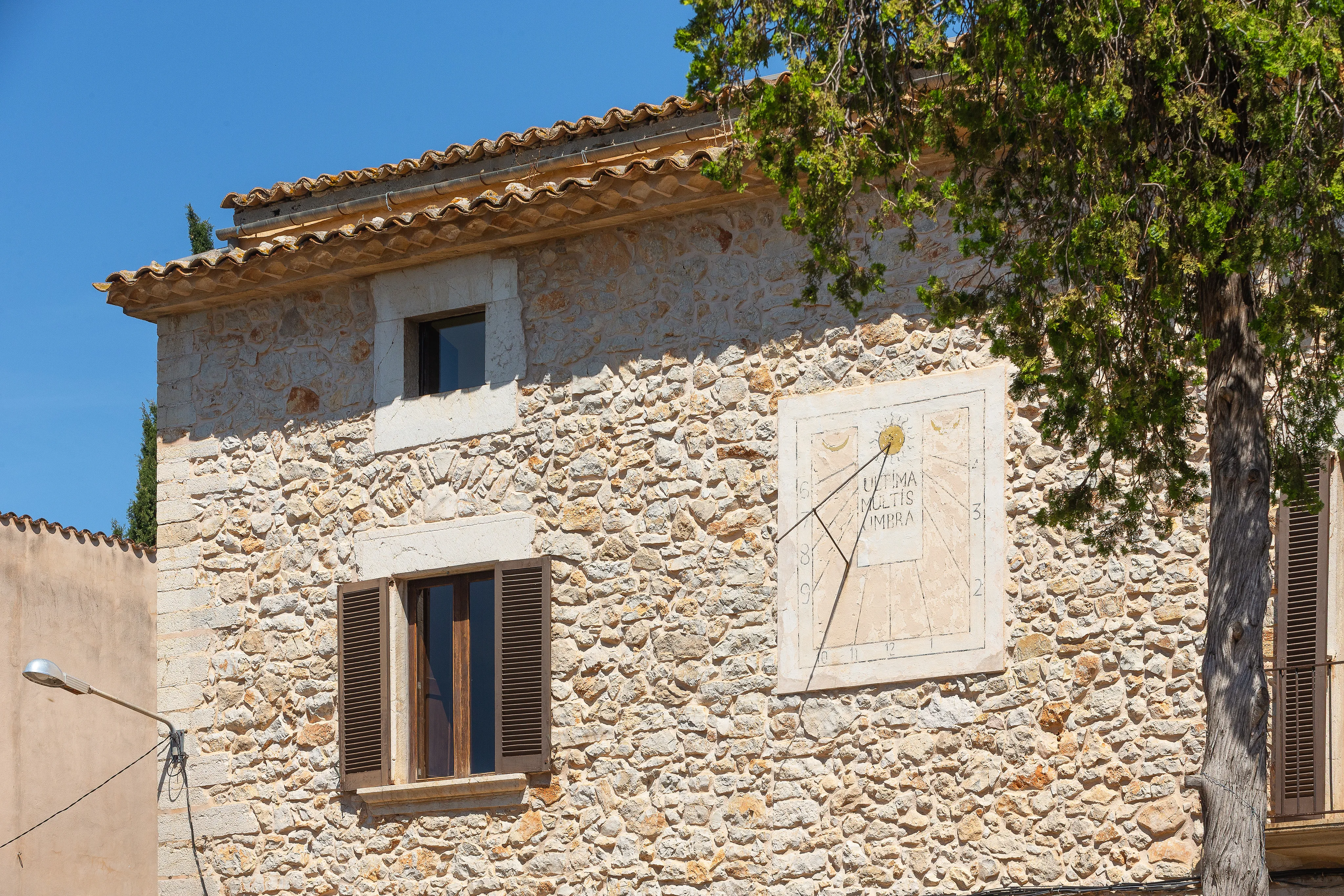 Manor house with license for holiday rentals-33