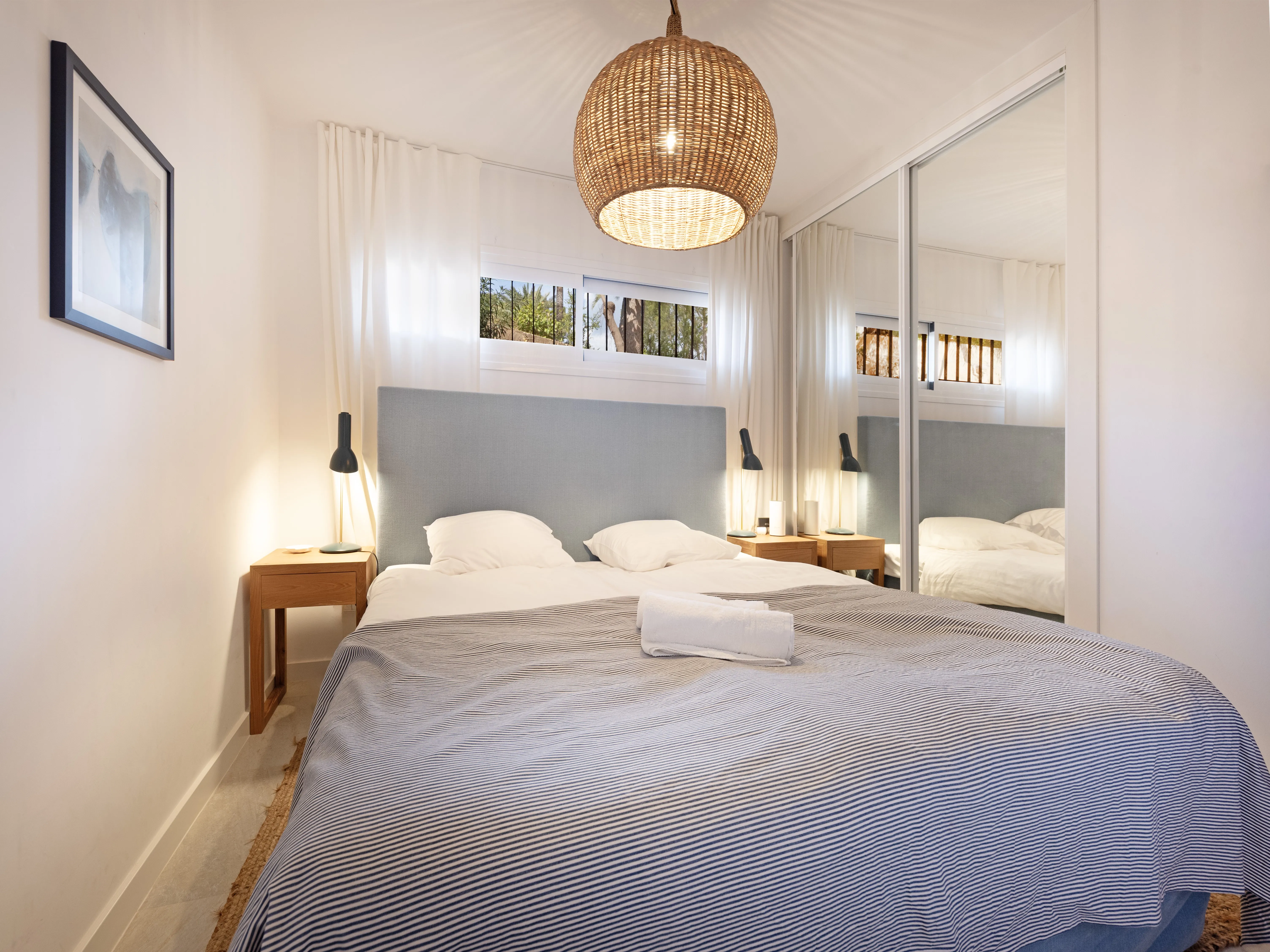 Stunning Frontline Apartment in Cala Vinyes-13