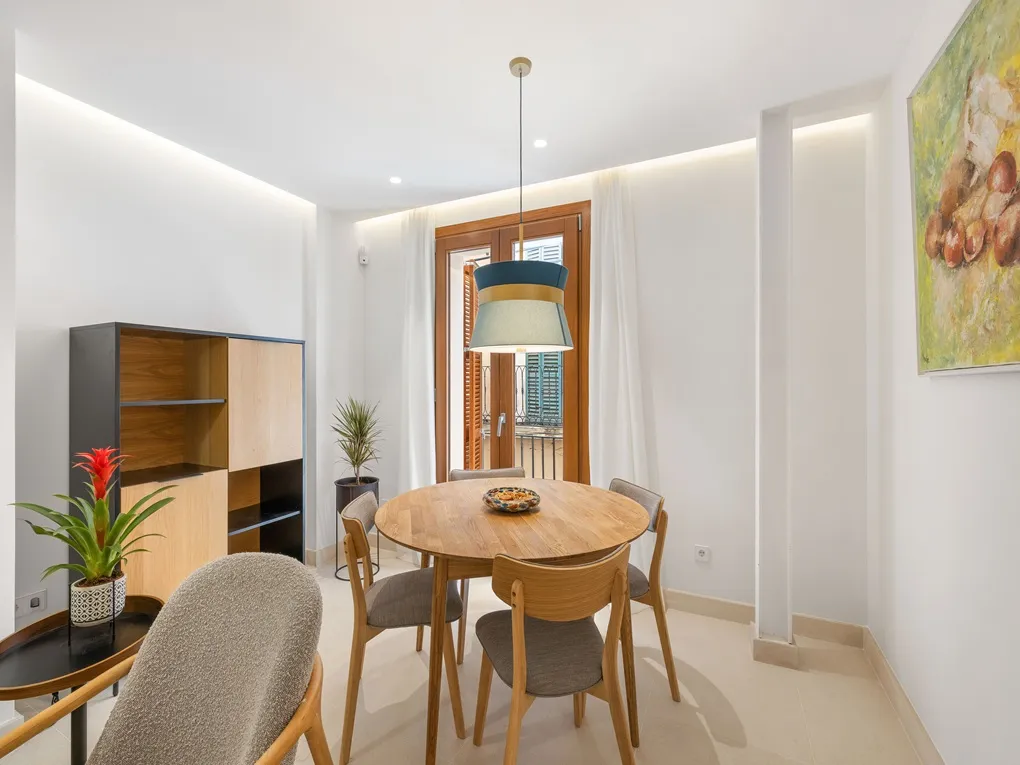 First-time occupancy, modern apartment with balcony, terrace, elevator and parking near San Nicolas-3