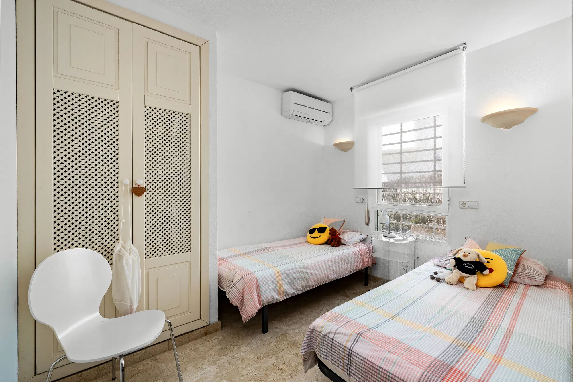 Apartment on the seafront with direct sea access in Port d'Andratx-10