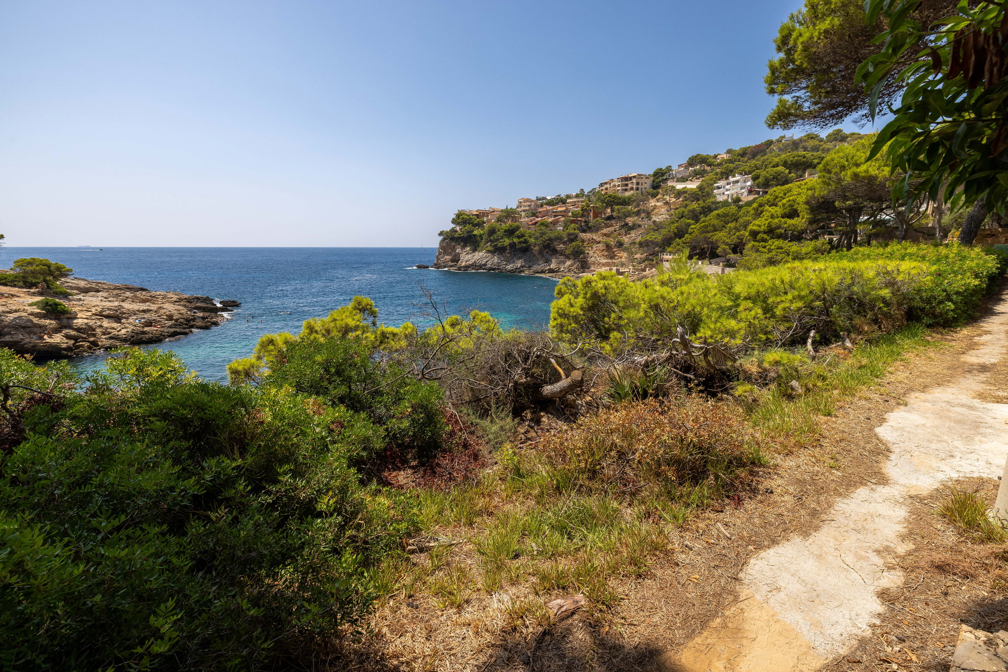 Apartment on the seafront with direct sea access in Port d'Andratx-22