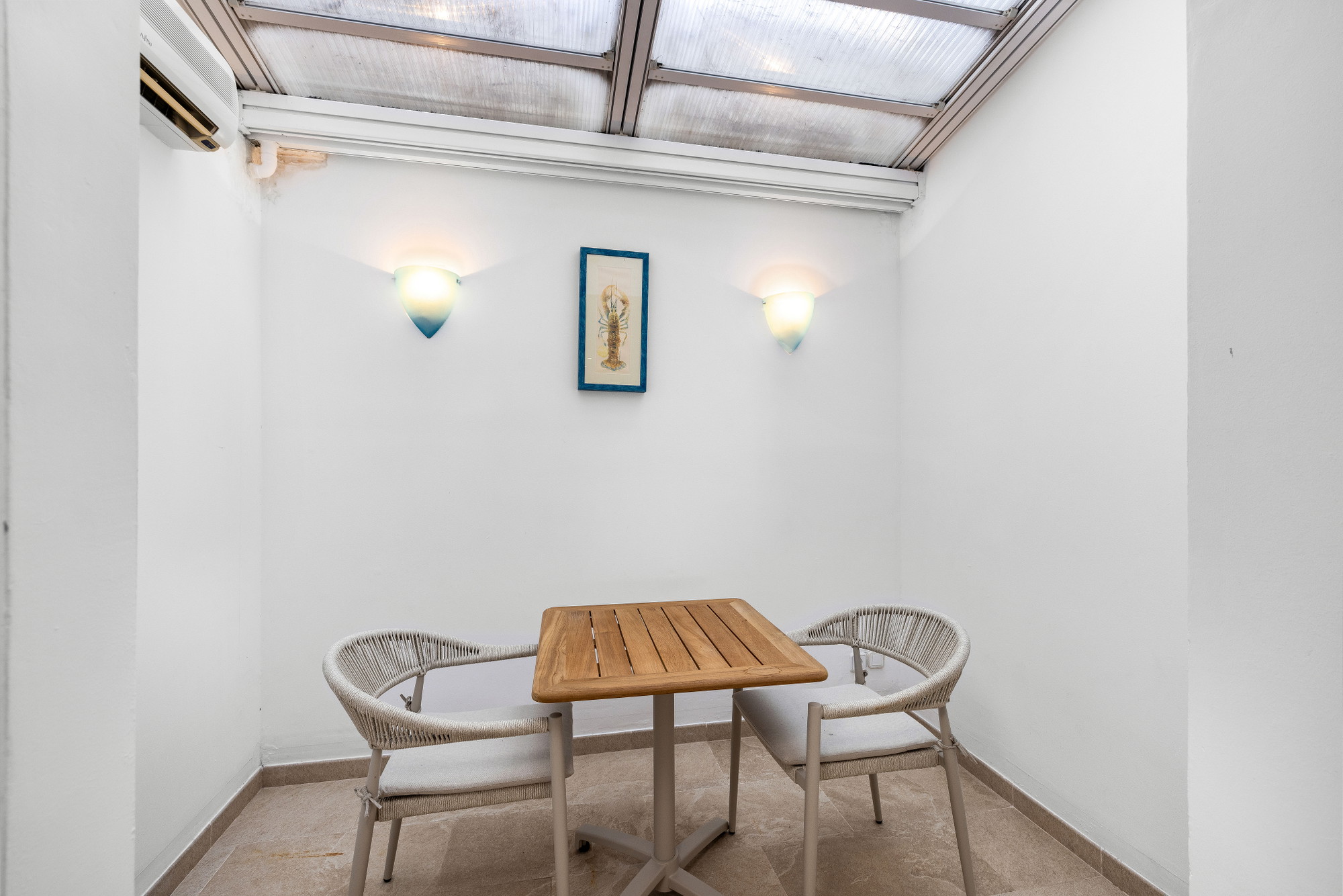 Apartment on the seafront with direct sea access in Port d'Andratx-11