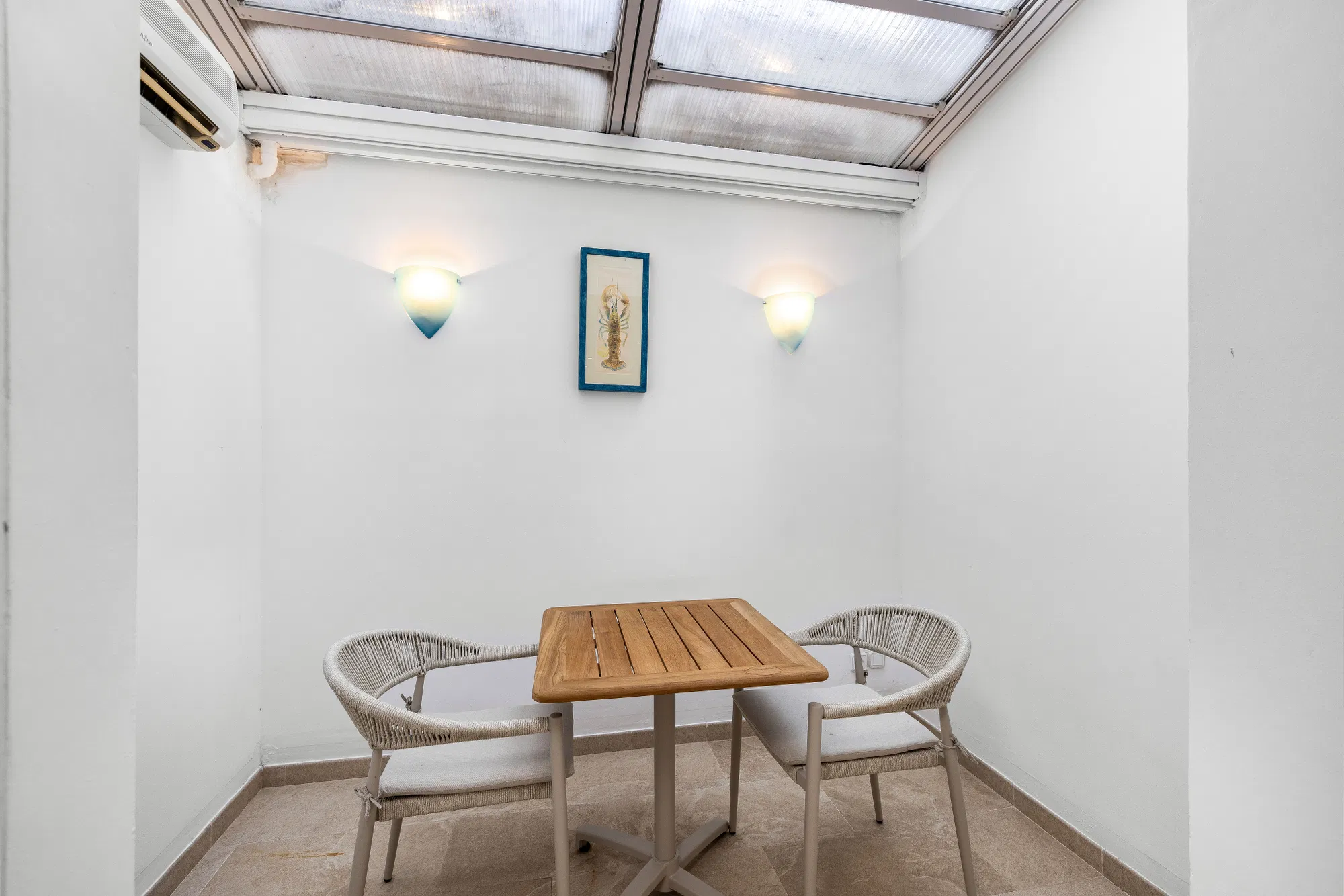 Apartment on the seafront with direct sea access in Port d'Andratx-11