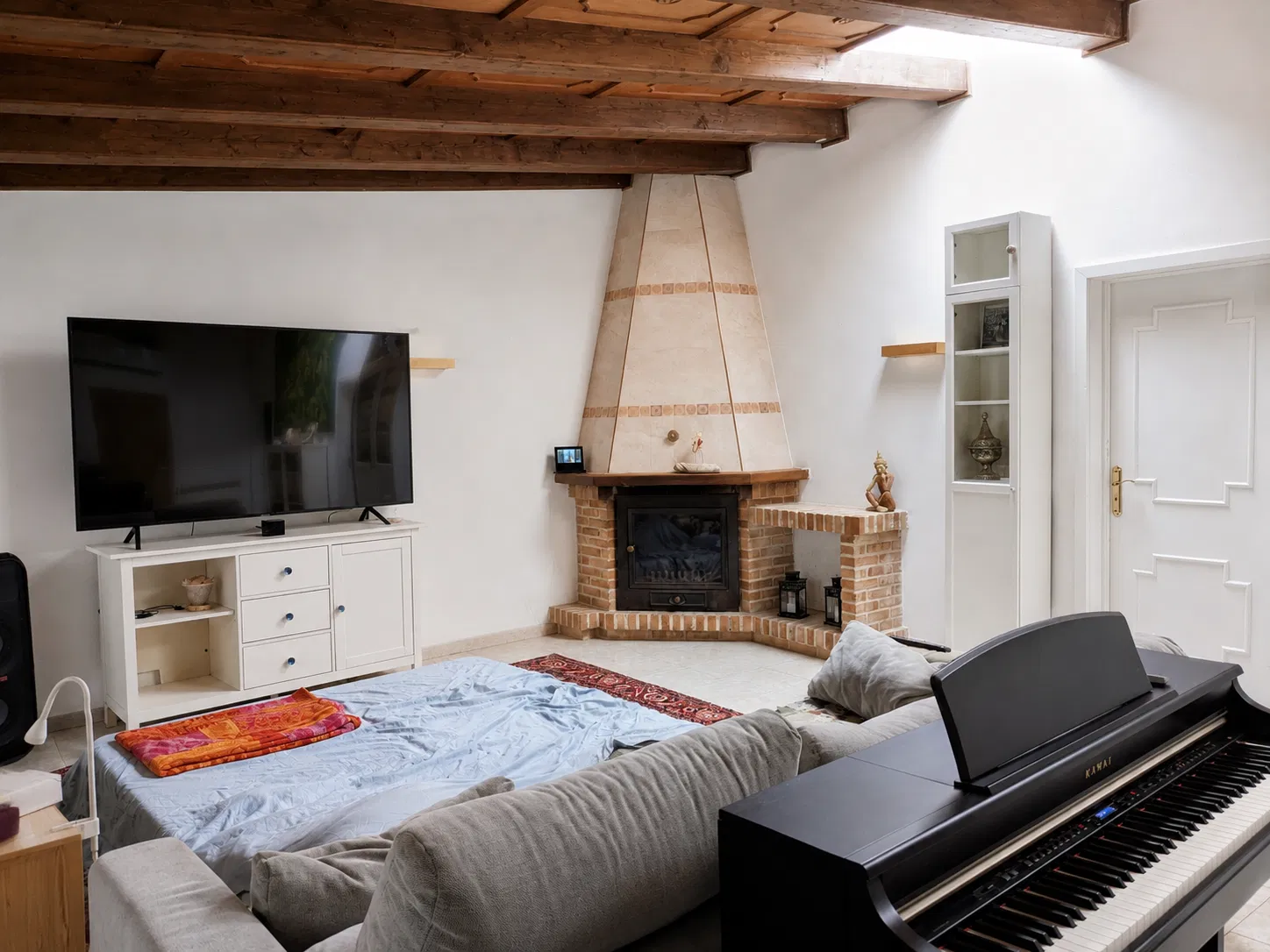 Self-Sufficient Finca Haven with Guest House, Saltwater Pool & Absolute Natural Idyll near Algaida-14