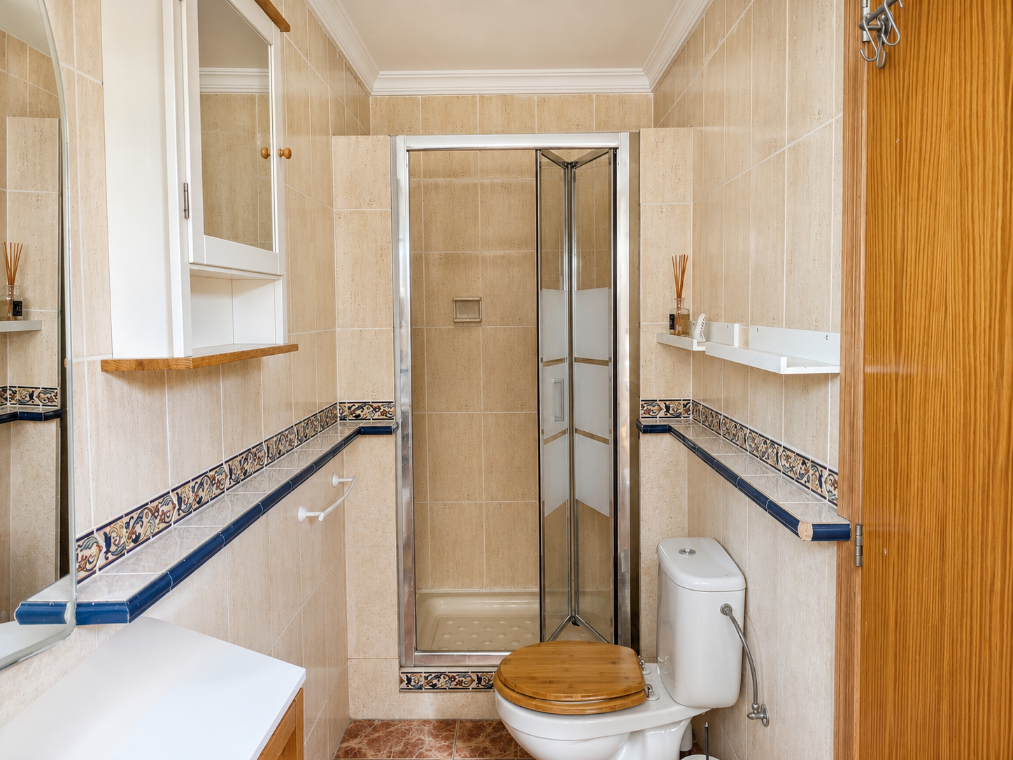 Self-Sufficient Finca Haven with Guest House, Saltwater Pool & Absolute Natural Idyll near Algaida-13