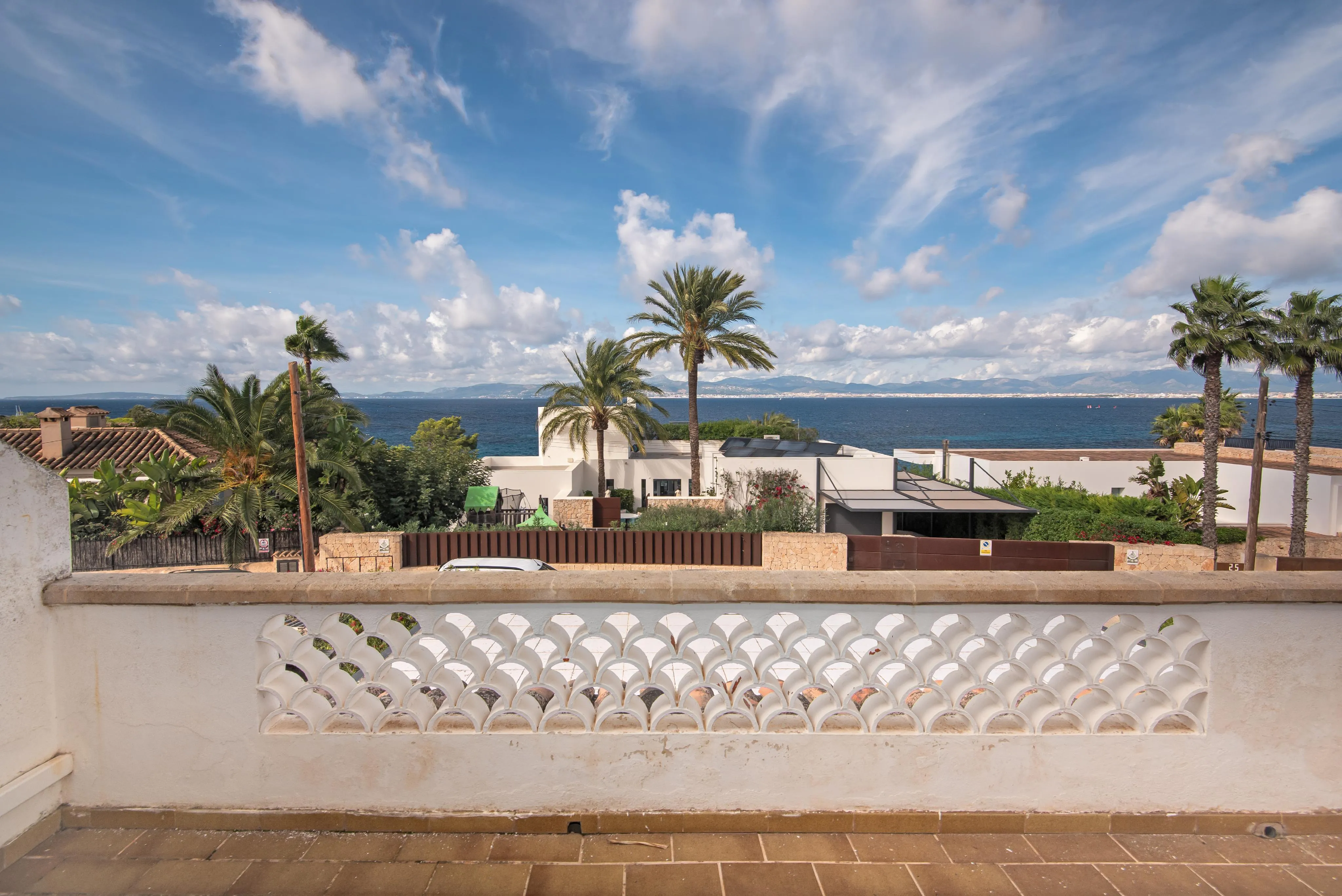 Stunning semi-detached house close to the sea with pool and ETV license-3