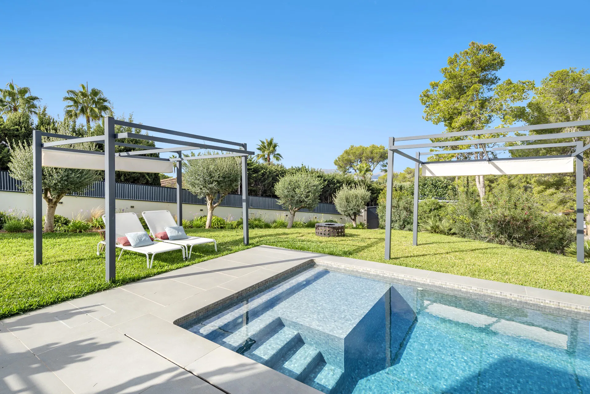 In topconditie, supermodern huis met uitzicht op zee.-20