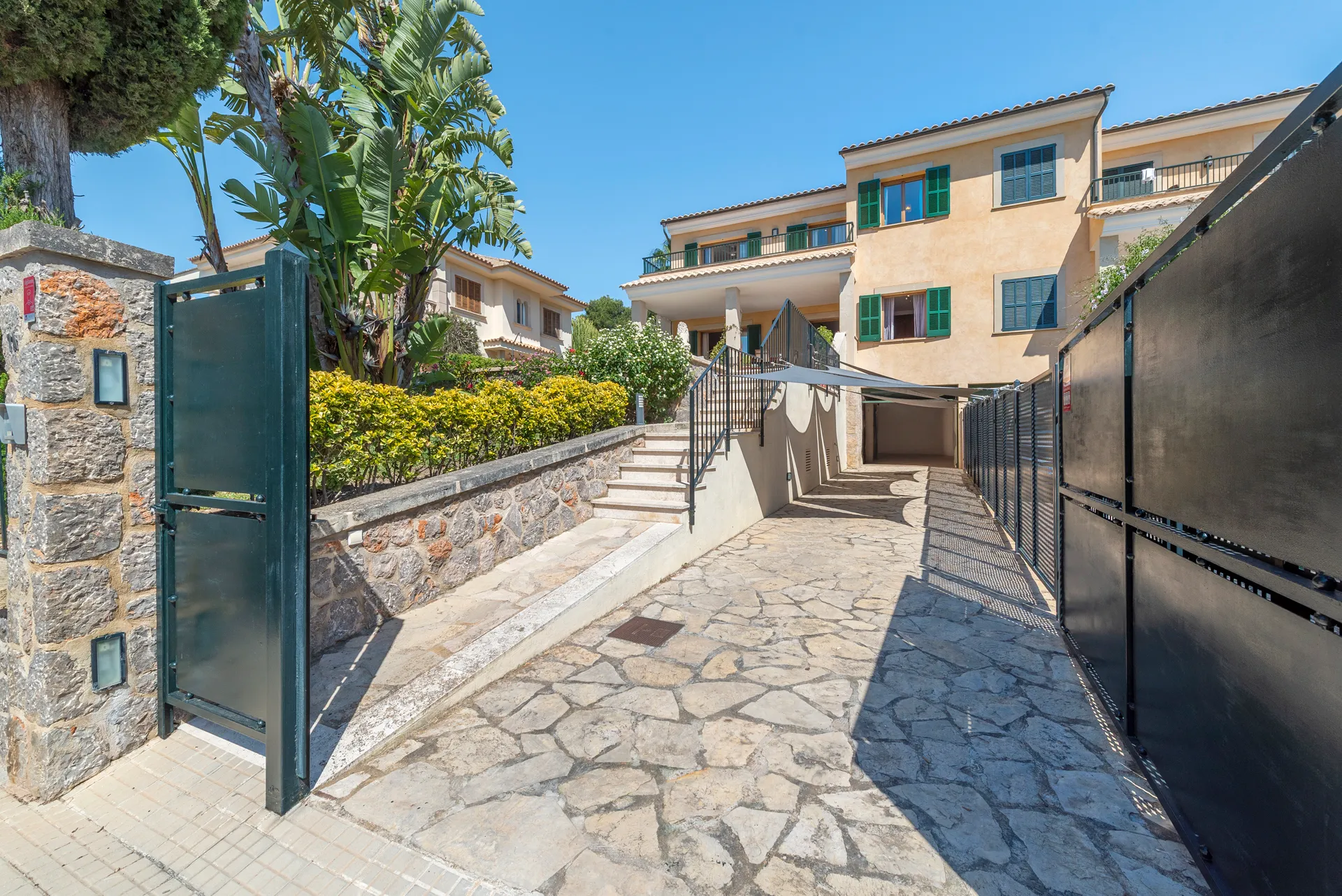 Adosado con vistas al mar, piscina y garaje – cerca del campo de golf y la playa en Alcanada, Mallorca-19