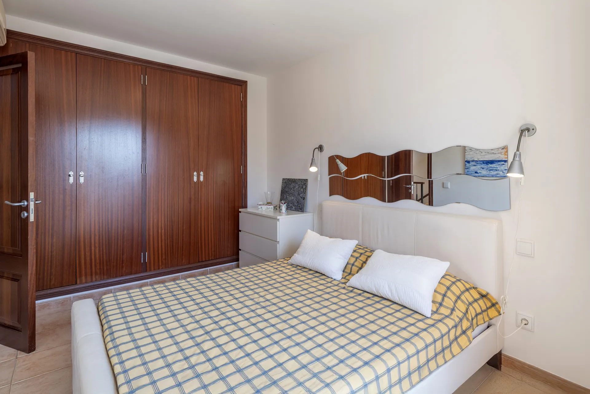 Adosado con vistas al mar, piscina y garaje – cerca del campo de golf y la playa en Alcanada, Mallorca-11