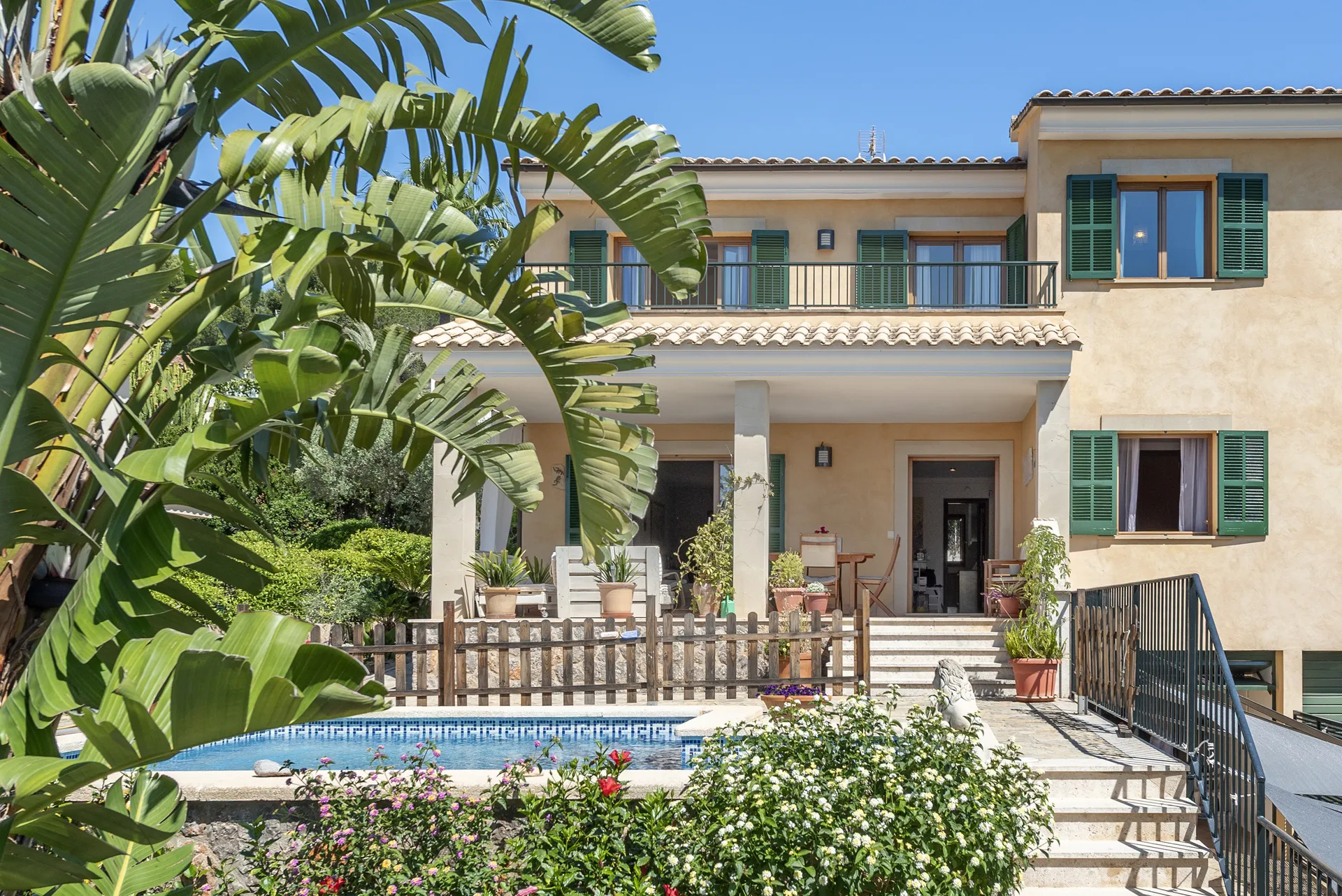 Verzorgd halfvrijstaand huis met zeezicht, zwembad en garage - dichtbij golfbaan en strand-7