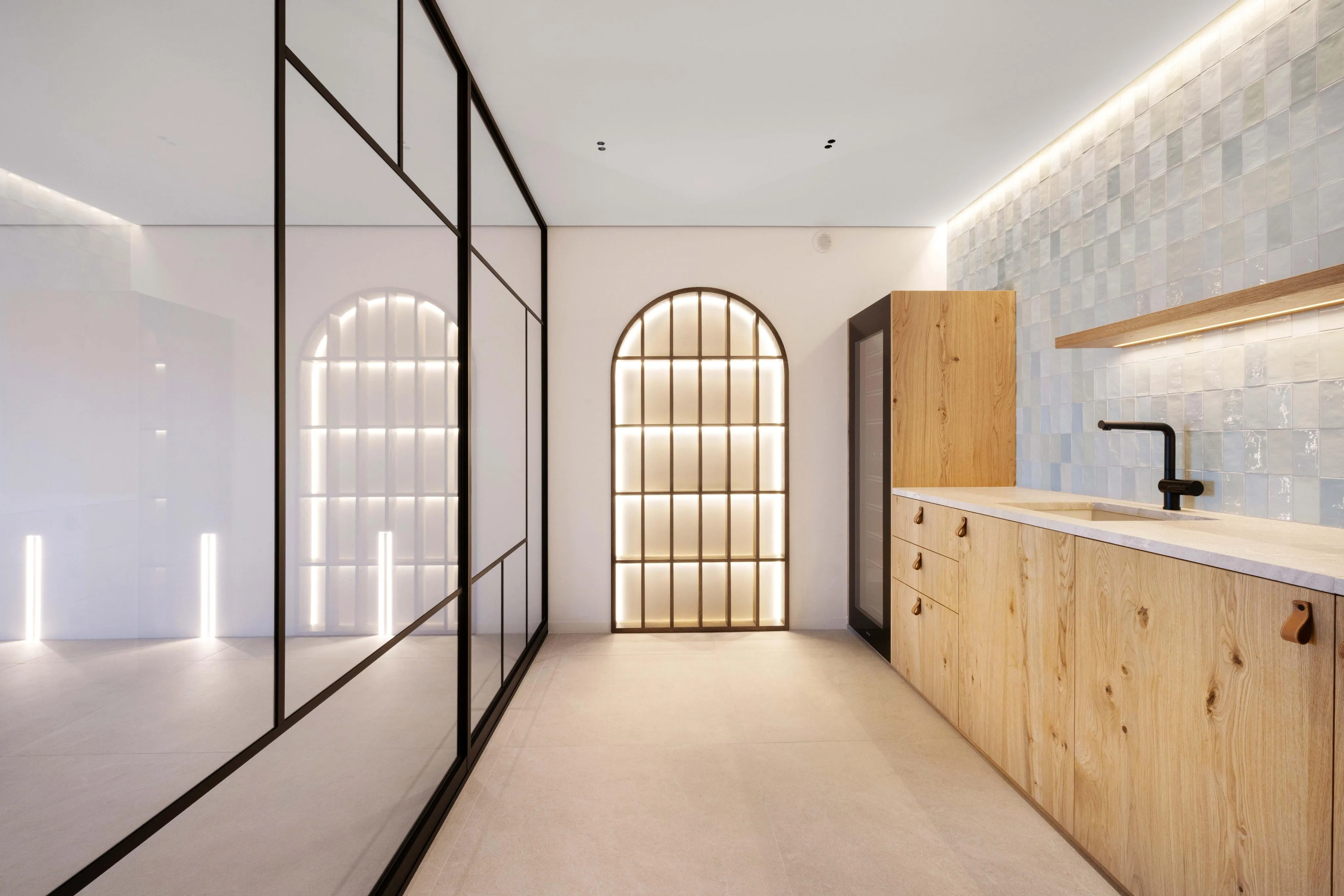 Nieuwbouwvilla met ongeëvenaard panoramisch uitzicht op zee-16