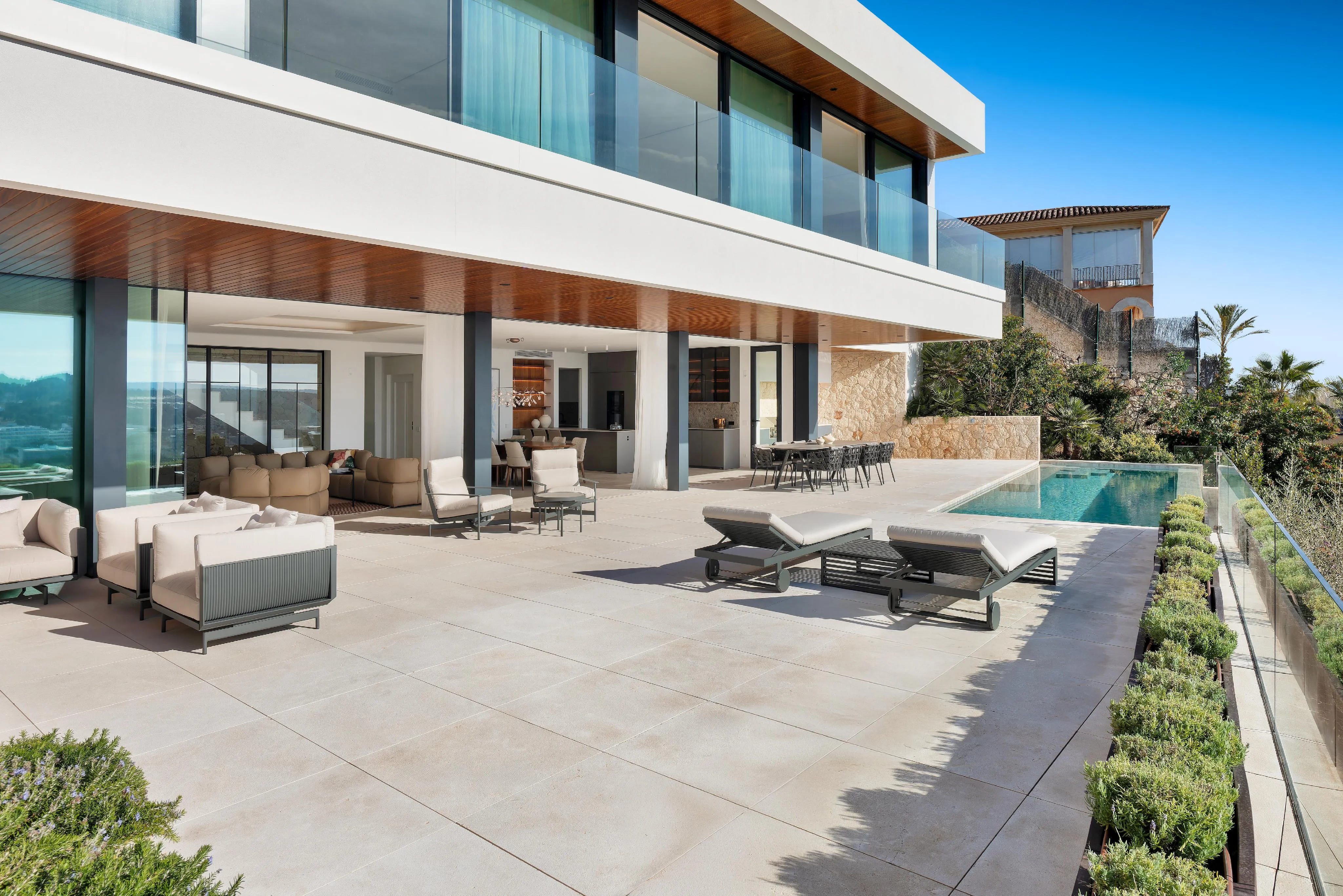 Neubauvilla mit unvergleichlichem Panoramameerblick-3