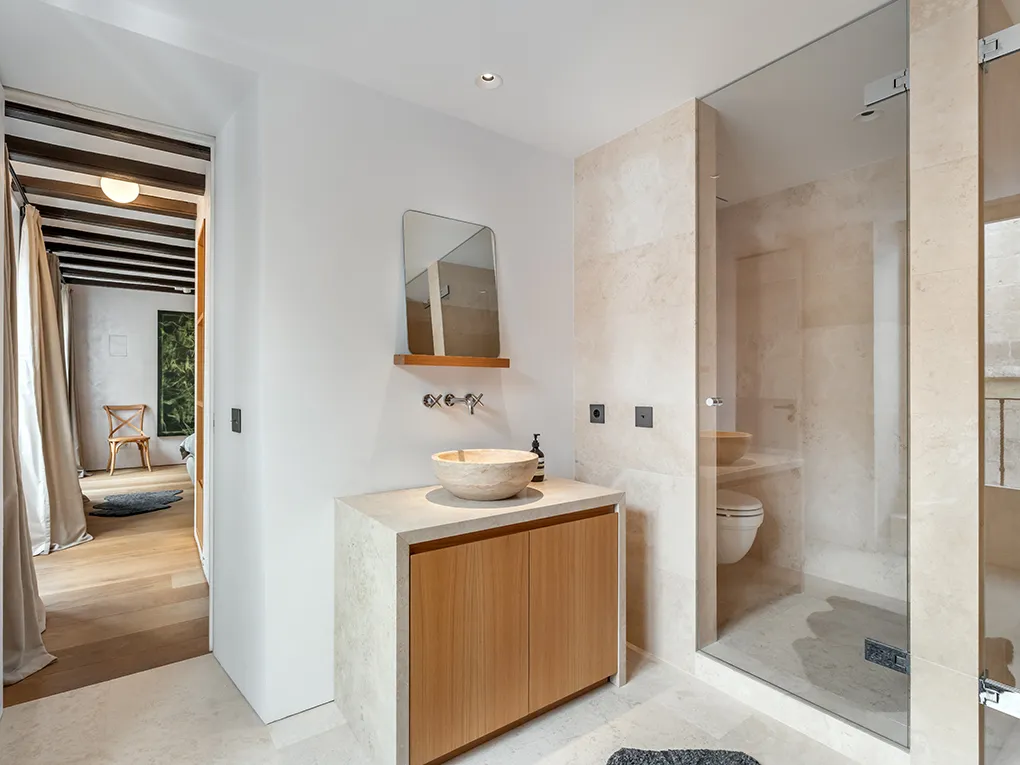 Il palazzo ristrutturato della città vecchia ha una classe a sé stante-19