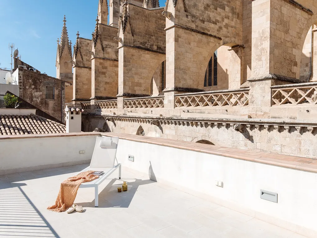 Il palazzo ristrutturato della città vecchia ha una classe a sé stante-3