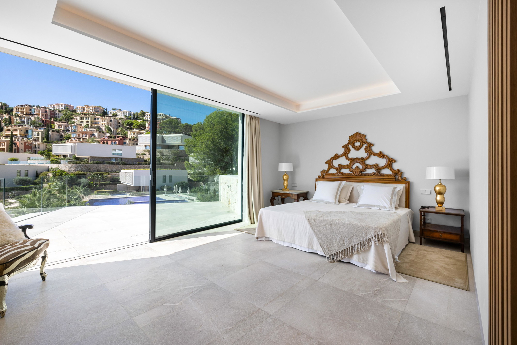 Moderna villa di nuova costruzione vicino al porto di Port Andratx-10