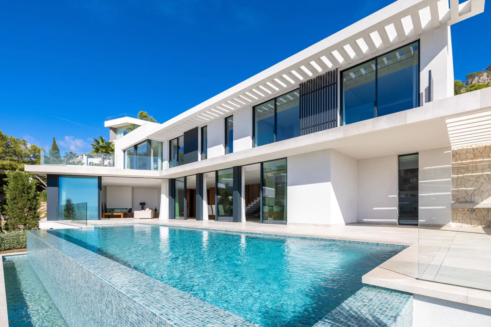Moderna villa di nuova costruzione vicino al porto di Port Andratx-2