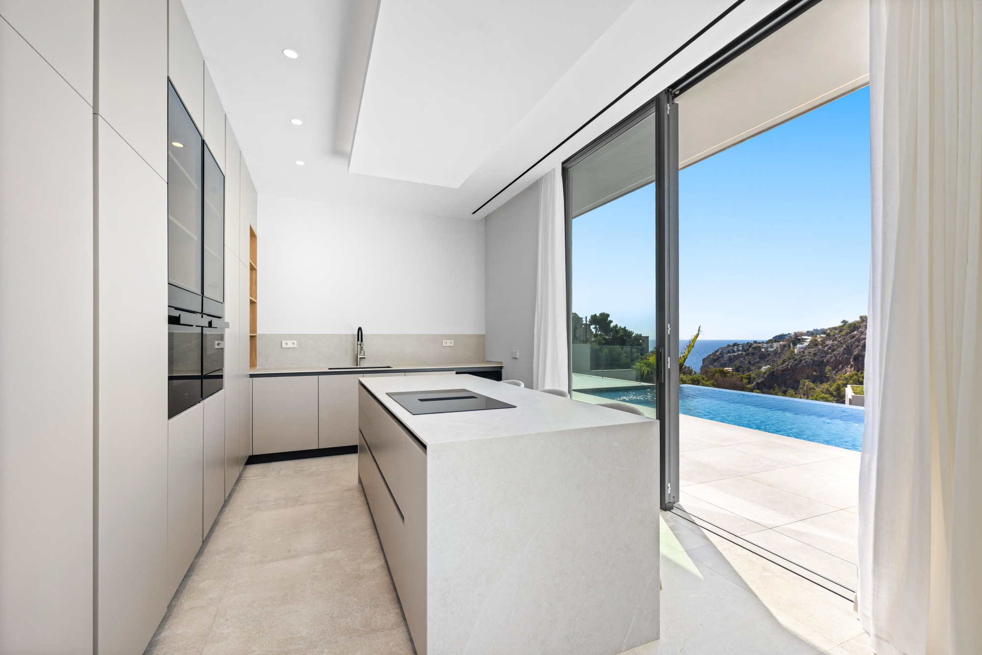 Moderna villa di nuova costruzione vicino al porto di Port Andratx-8