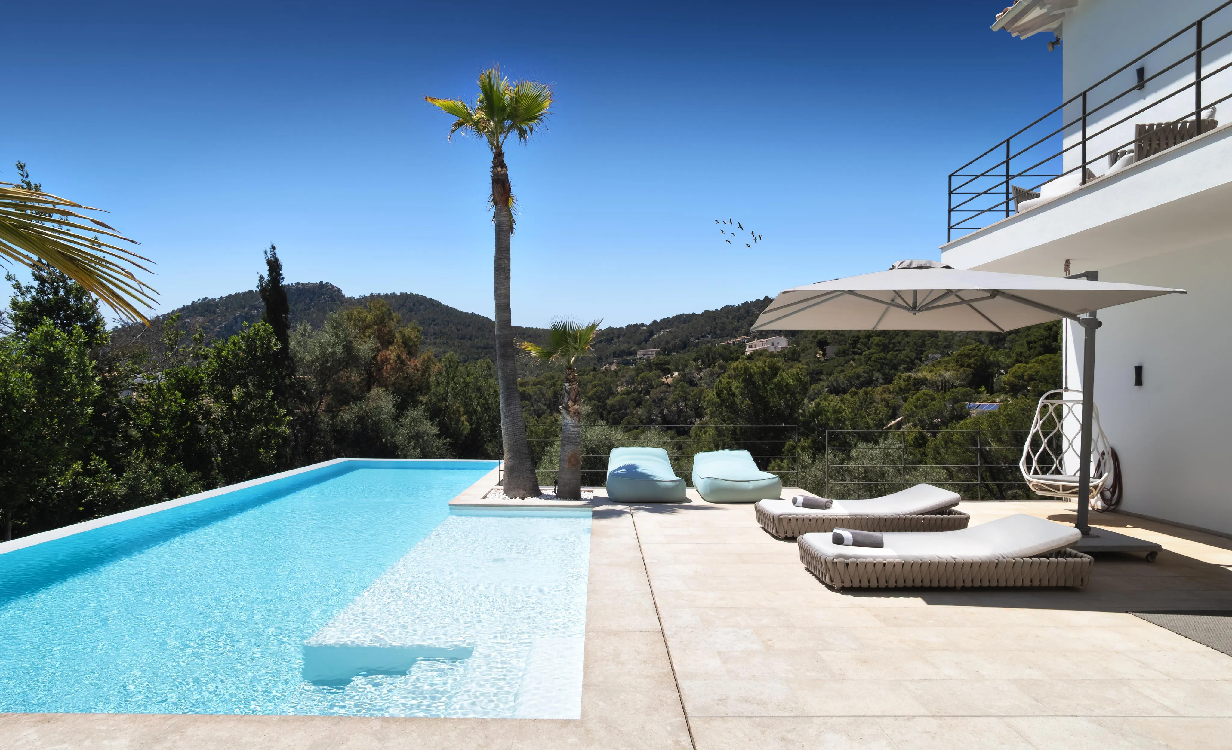 Modern and High-Quality Villa in a Quiet Location in Port Andratx-16