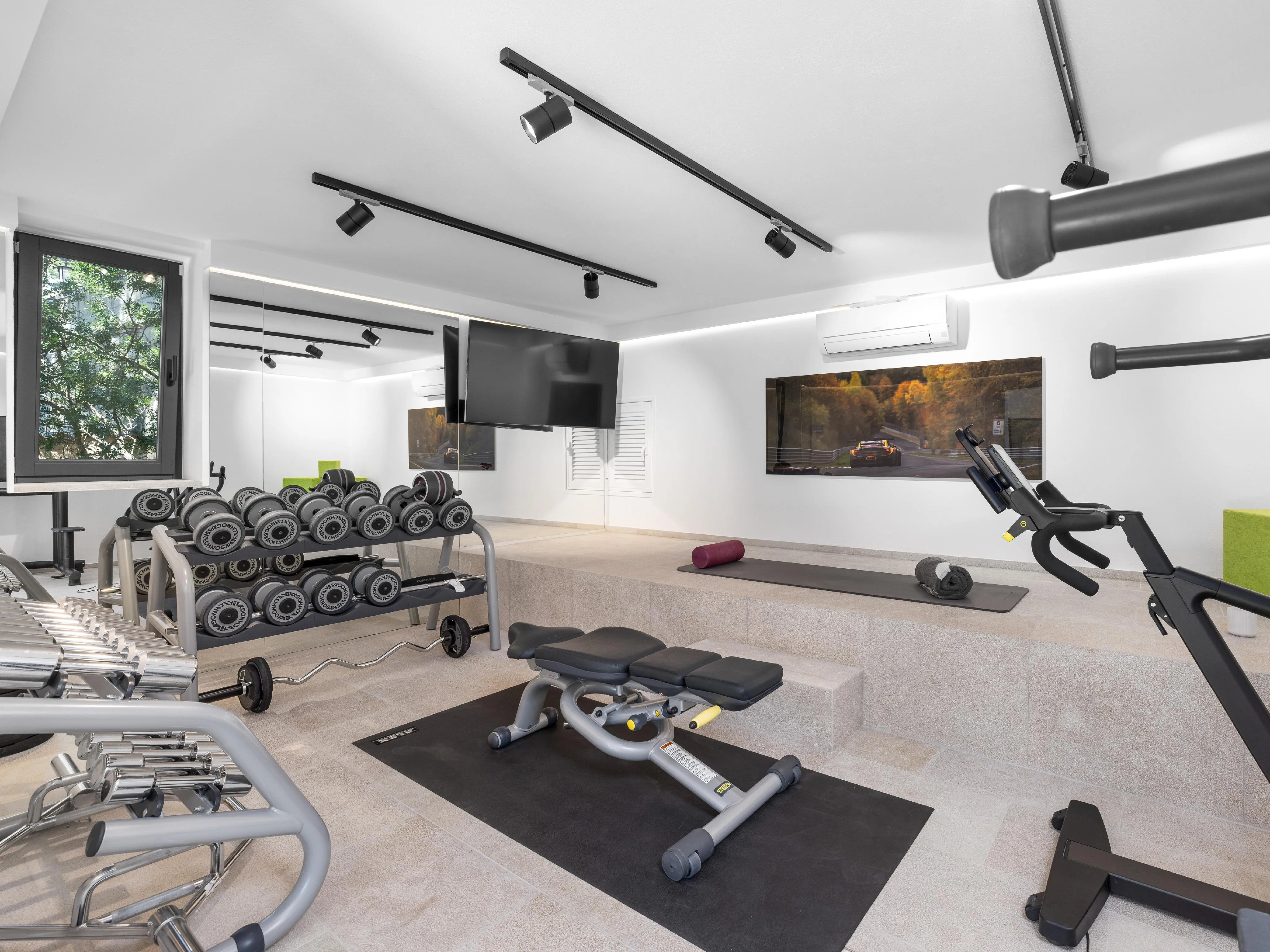 Modern and High-Quality Villa in a Quiet Location in Port Andratx-20