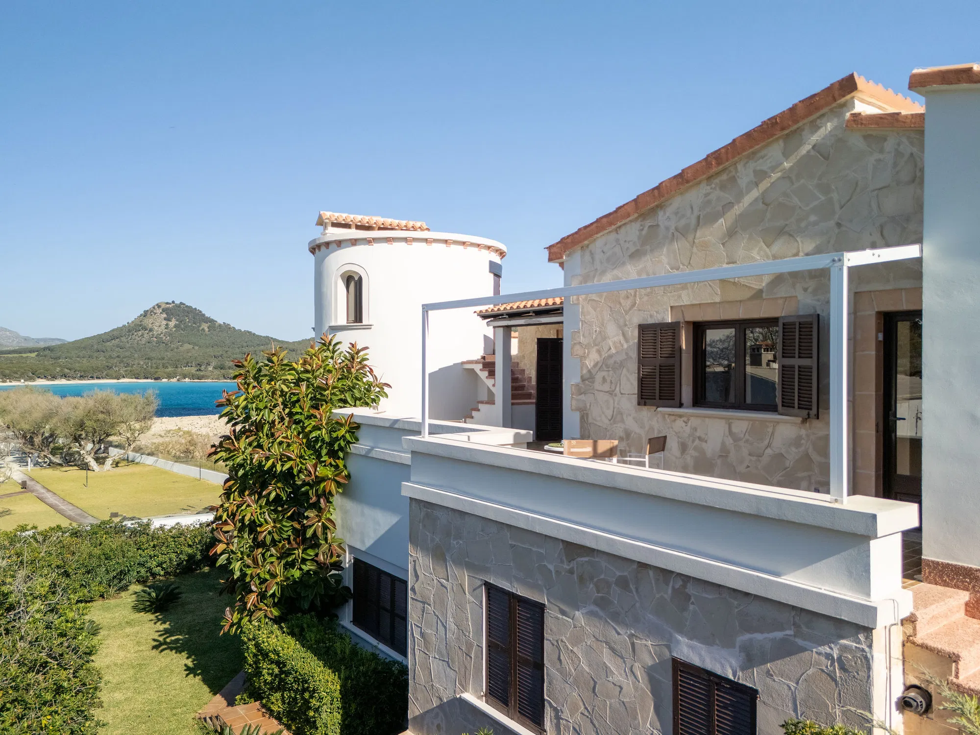Spacious villa by the sea with a magnificent view of Cala Agulla-15
