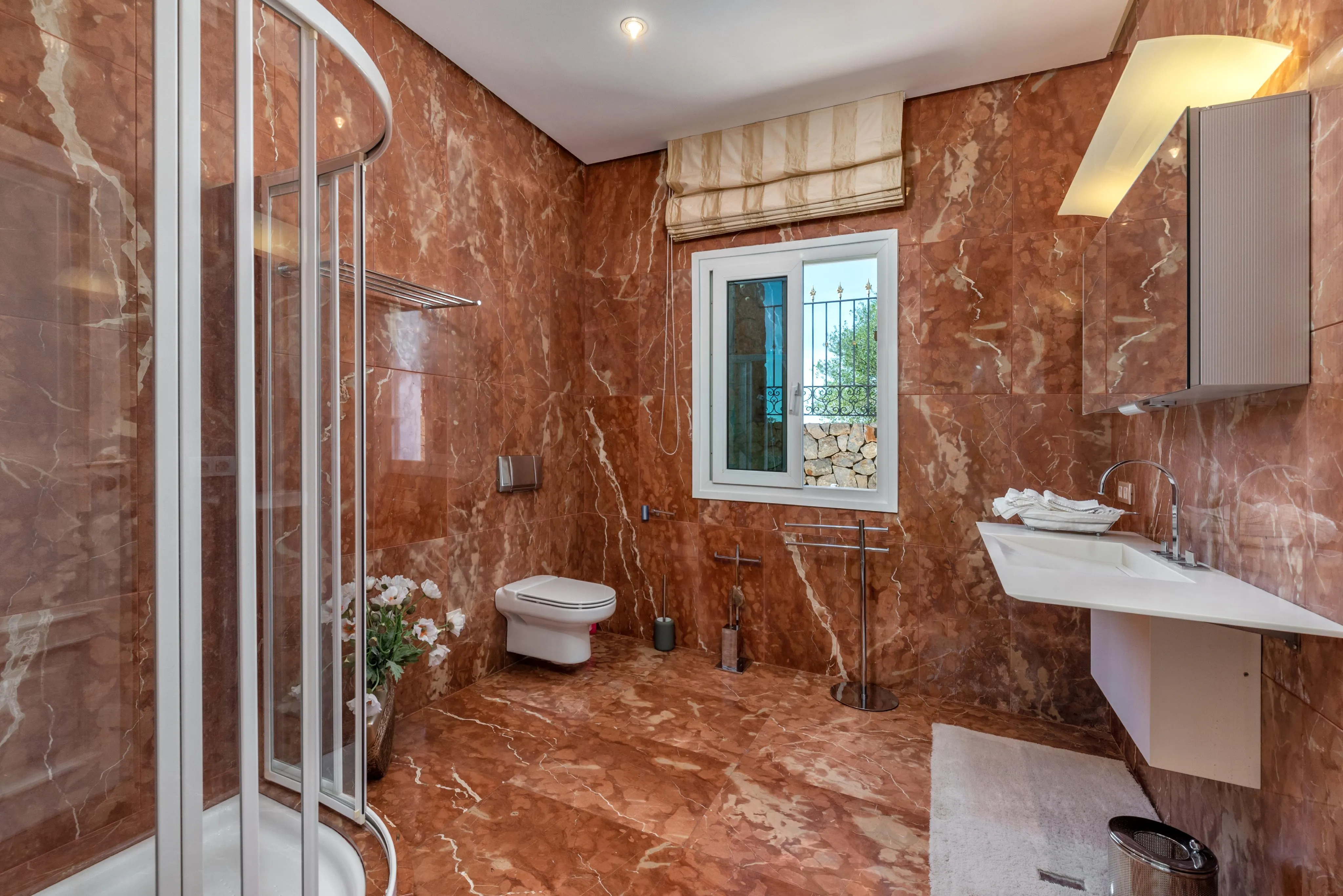 Magnífica villa mediterránea con vistas al mar impresionantes-19