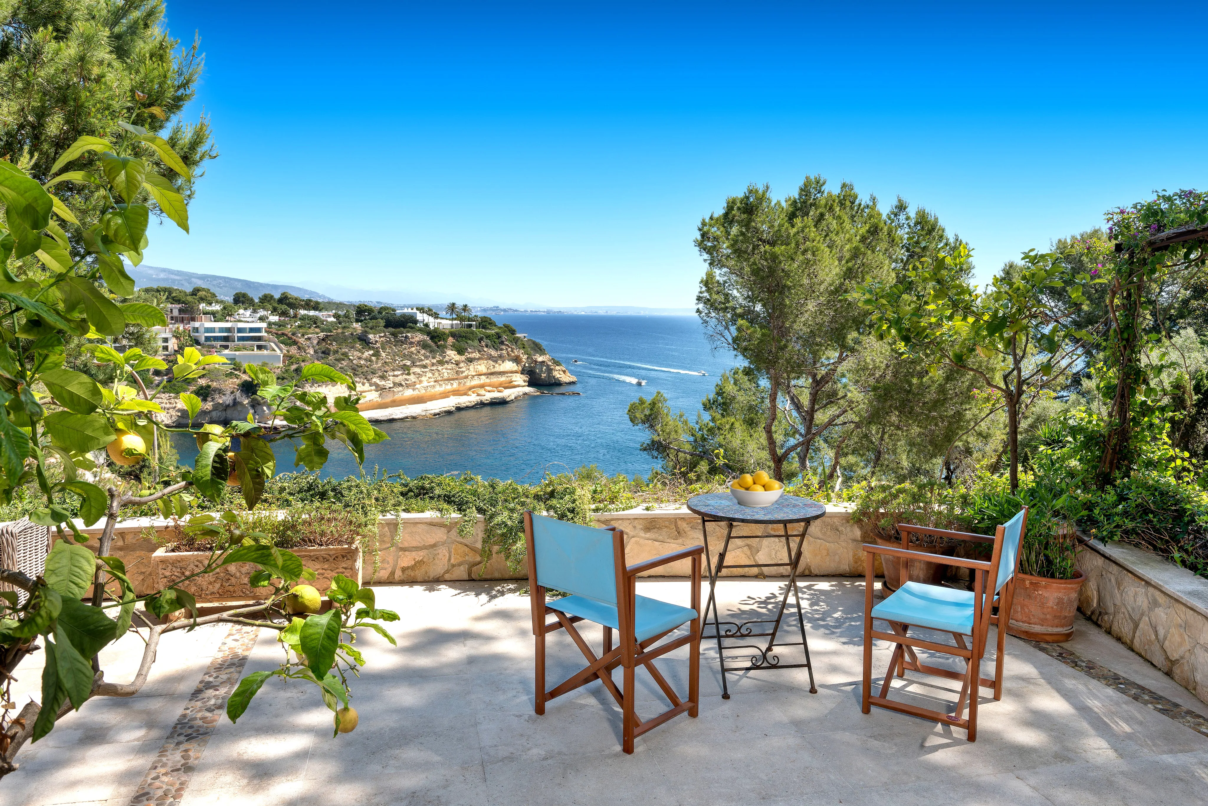 A charming  & secluded mediterranean villa with spectacular sea views-1