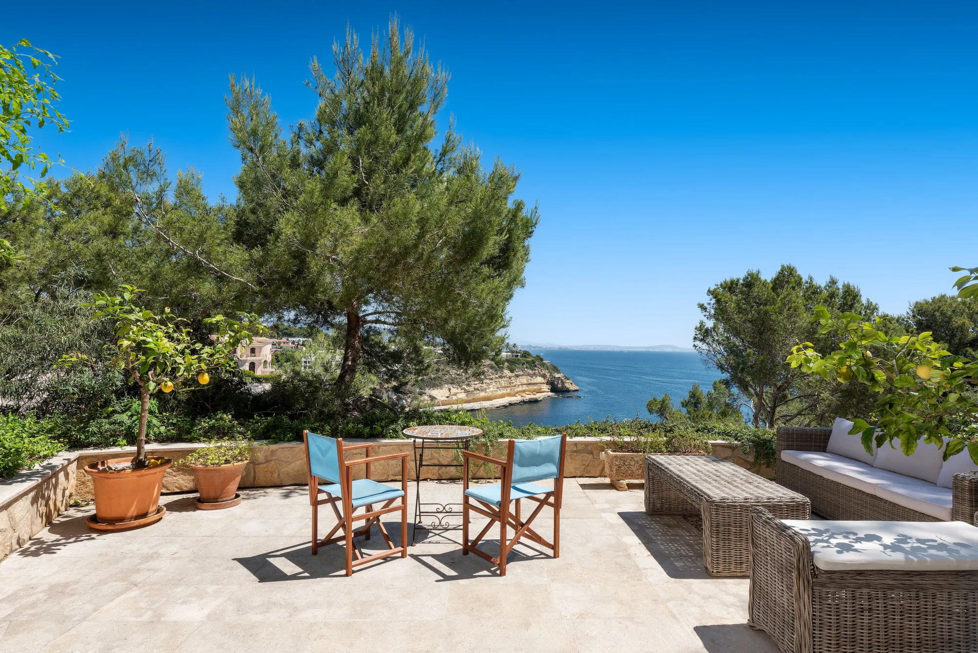 Una encantadora i apartada vila mediterrània amb espectaculars vistes al mar-20