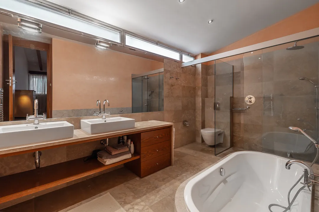Modernes, lichtdurchflutetes Penthouse mit traumhafter Dachterrasse-10