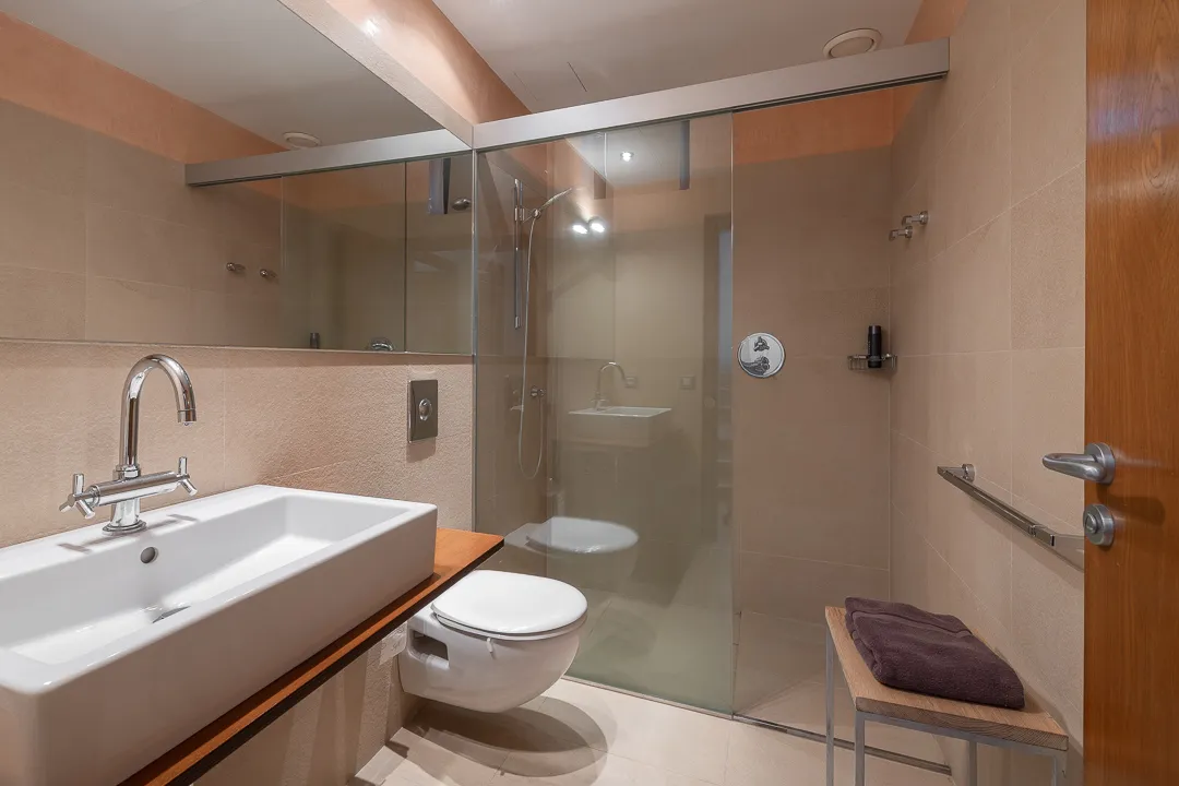 Modernes, lichtdurchflutetes Penthouse mit traumhafter Dachterrasse-13