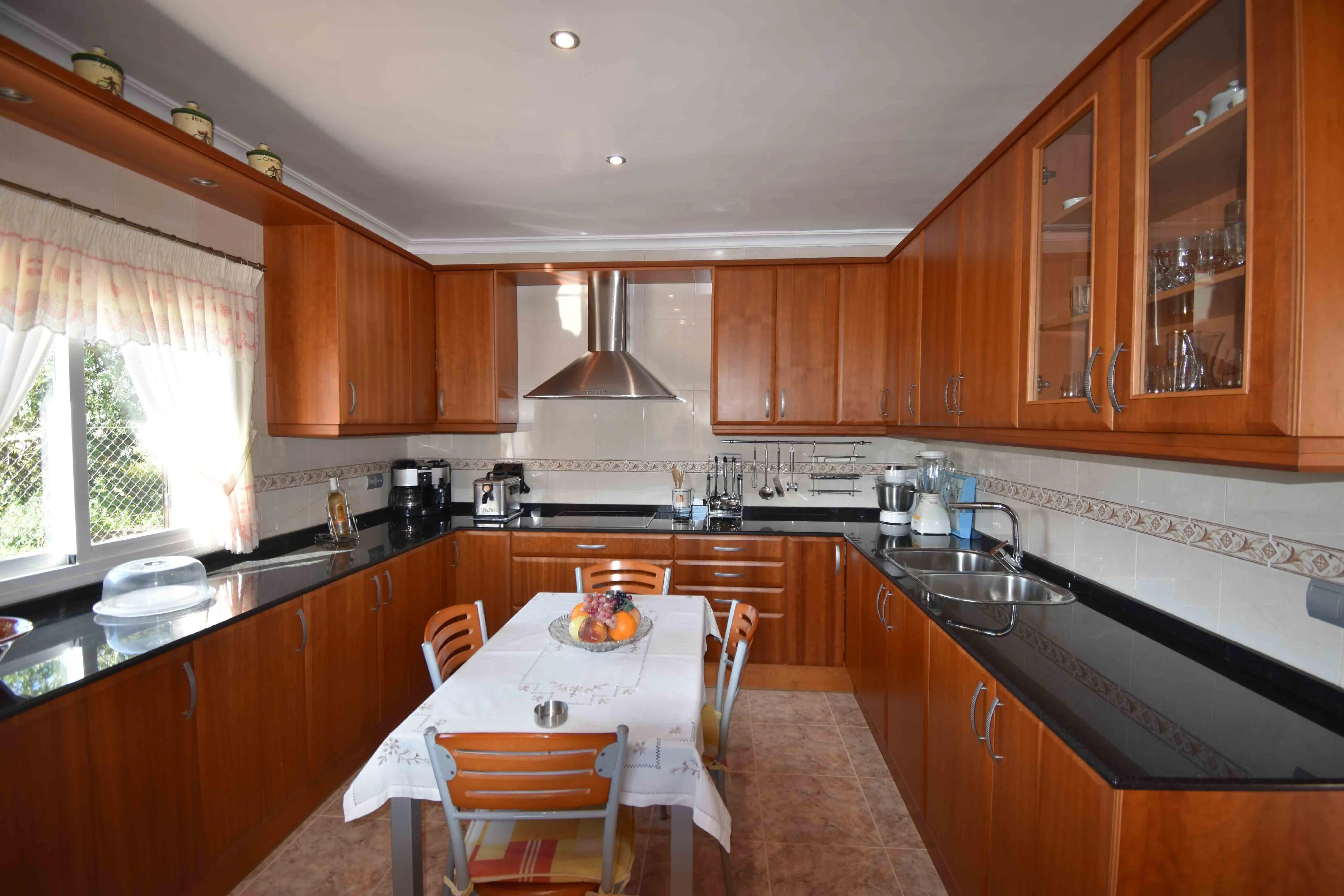 Rustik finca med pool og udsigt i Llucmajor-7