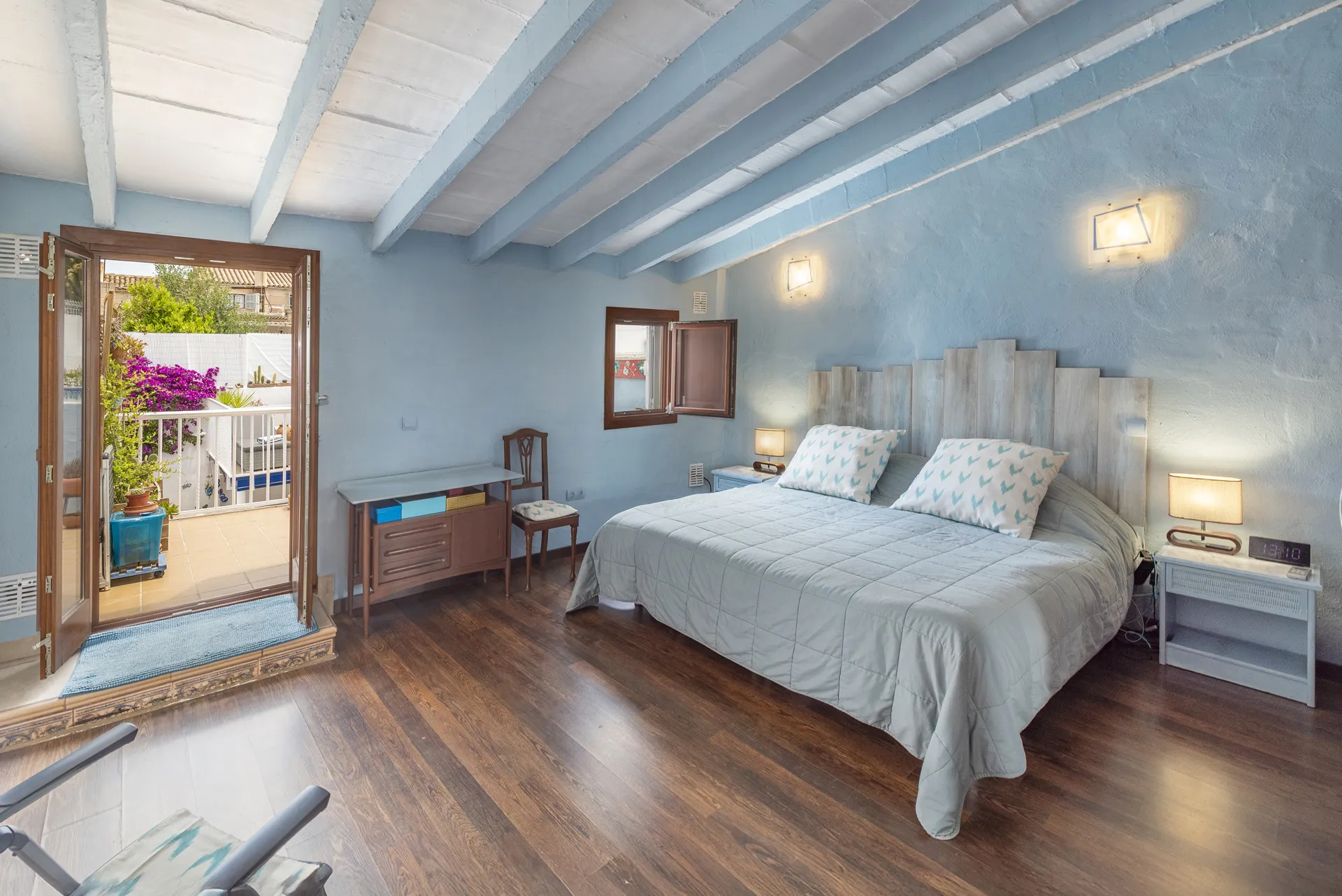 Casa de pueblo con encanto y espacio exterior en el corazón de Muro-14