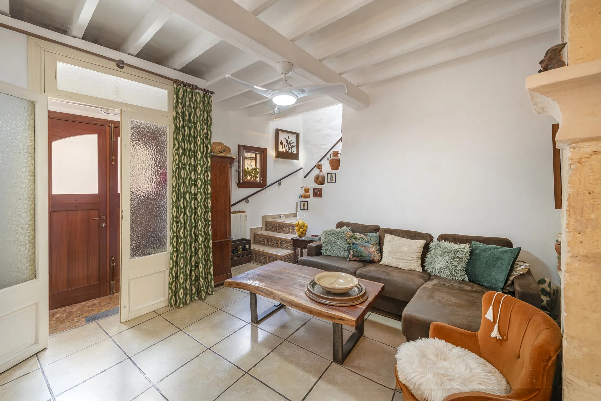 Casa de pueblo con encanto y espacio exterior en el corazón de Muro-5