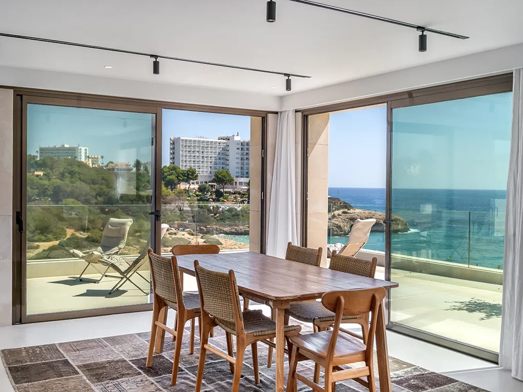 Newly Built Villa in Purist Style on the First Sea Line-6