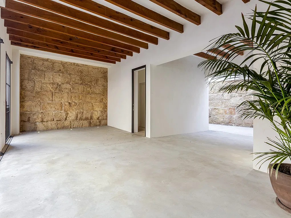 Renovated townhouse in the port of Andratx-12