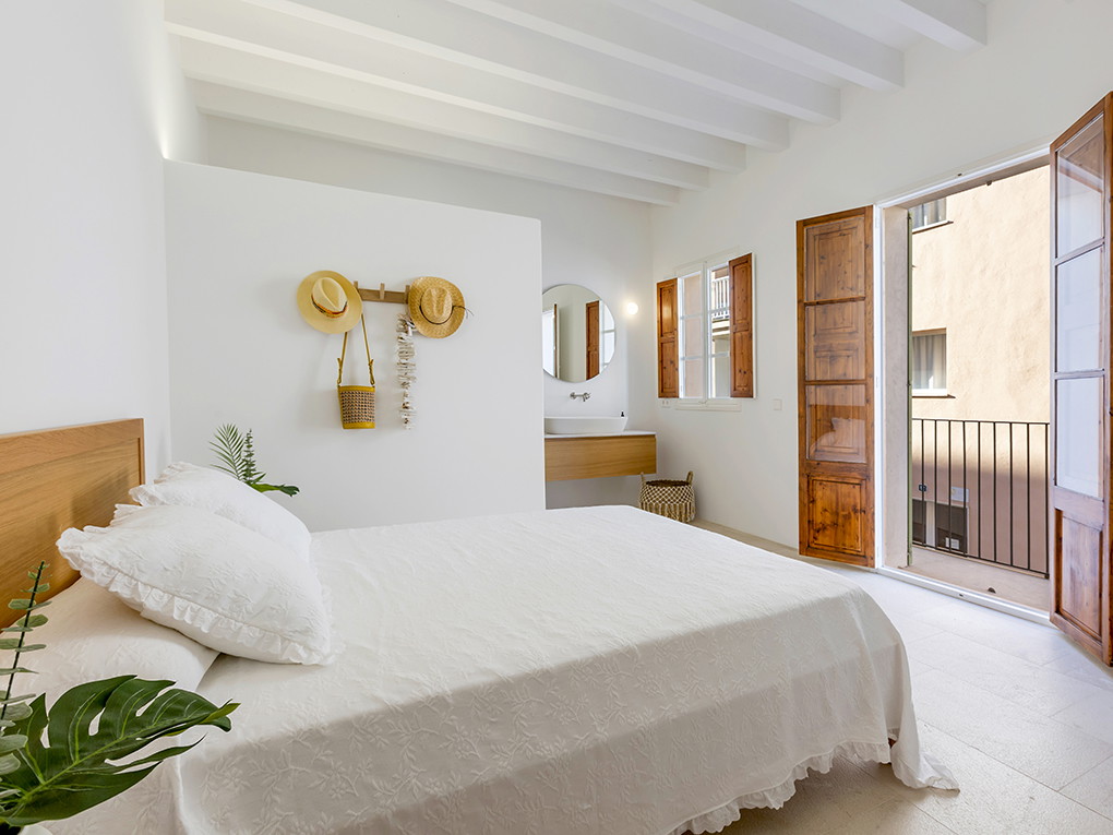 Renovated townhouse in the port of Andratx-7