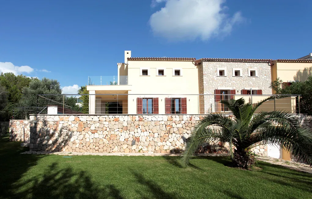 Fantastica villa esposta a sud-10