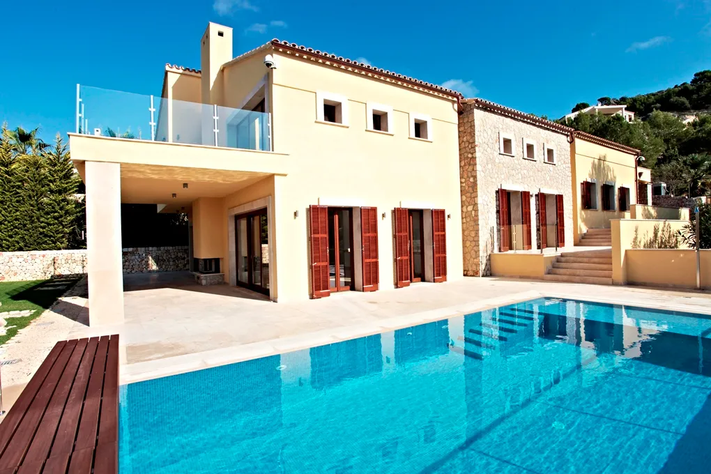 Fantástica villa con orientación al sur-9