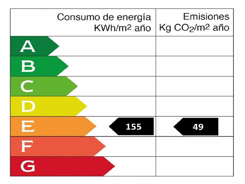 Única i històrica en planta baixa amb encant i potencial-11